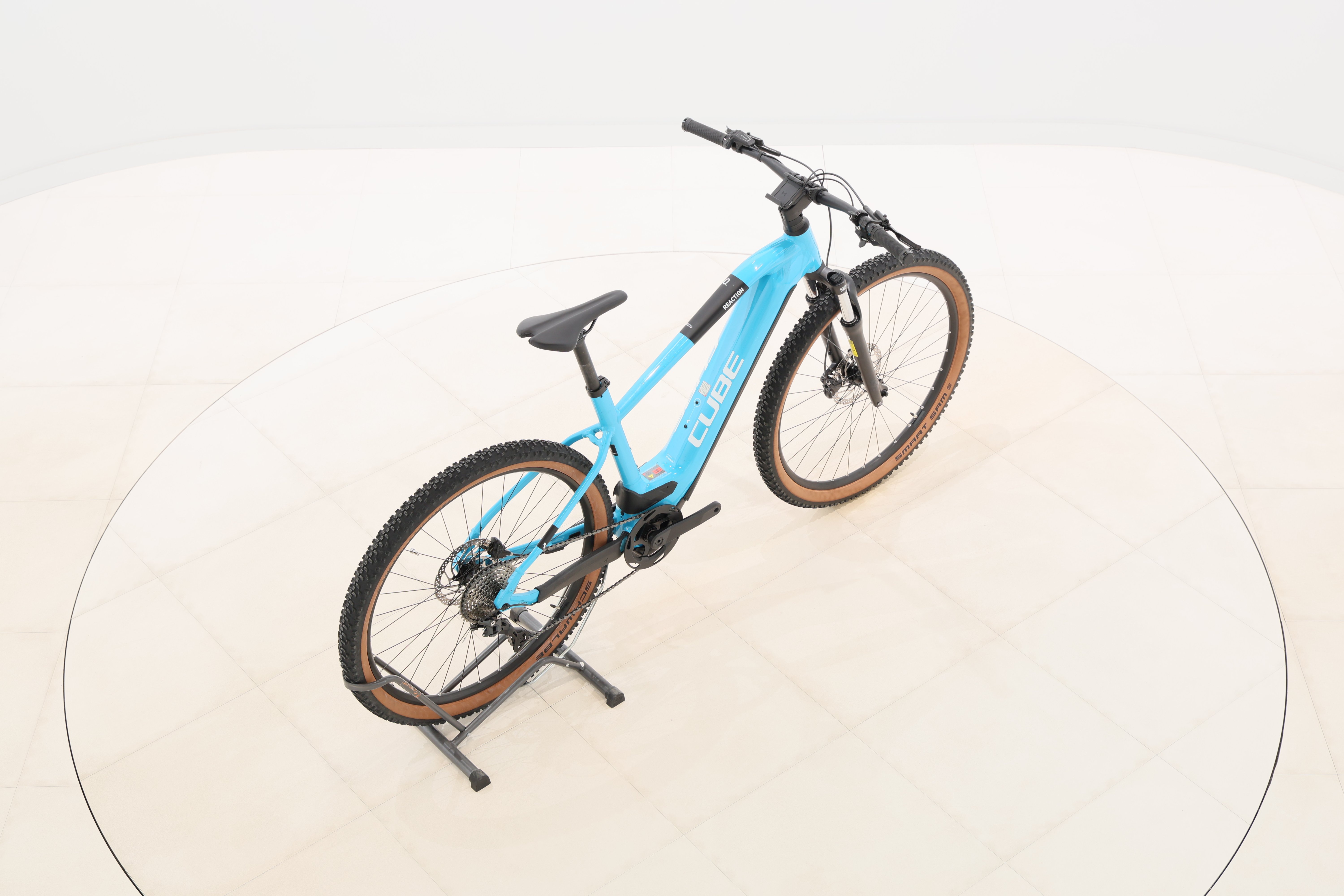 a131ad4a-e751-4da3-92fc-46b25c52f2d0