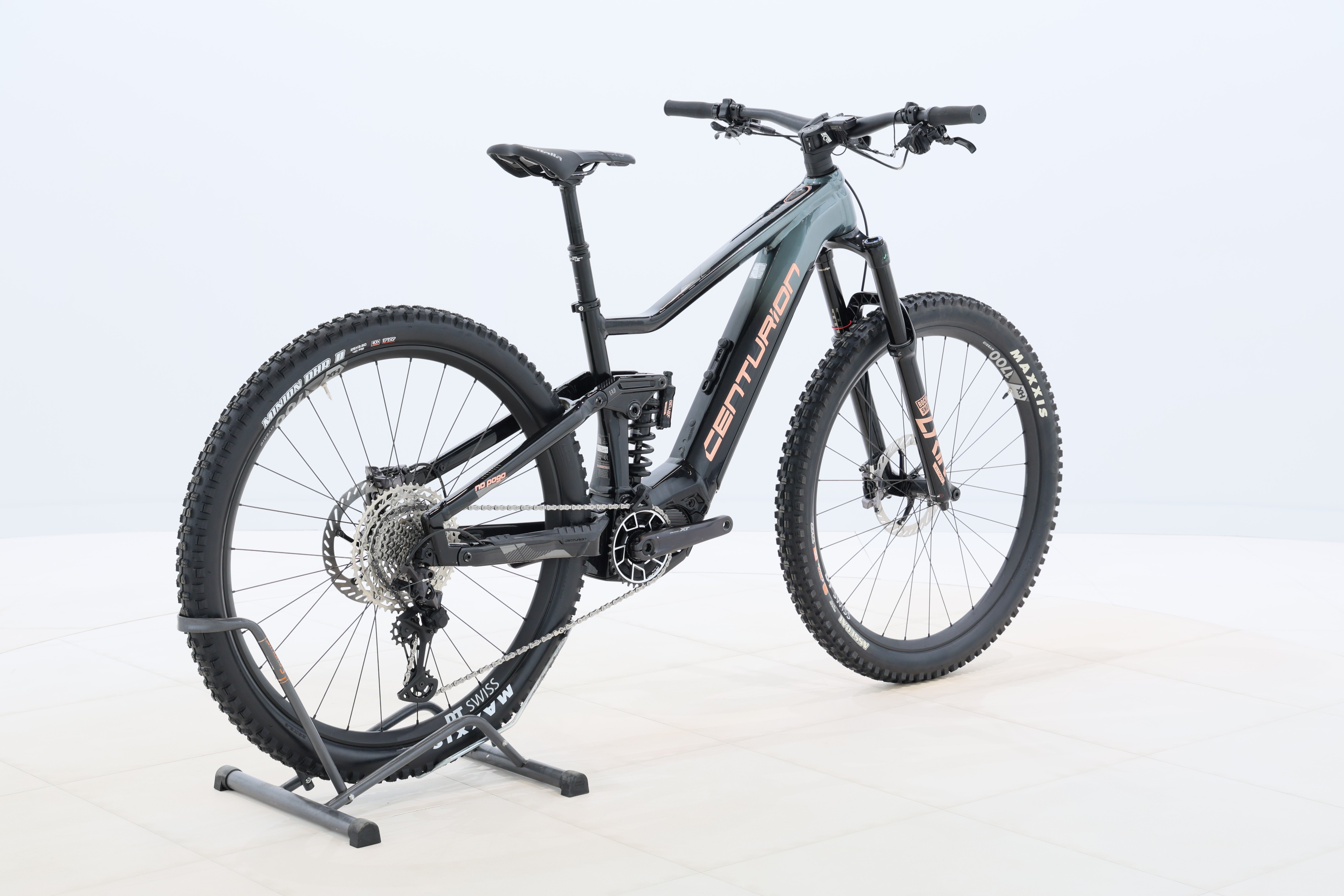 d0915d40-77dc-4414-b217-3ba7e63f5461