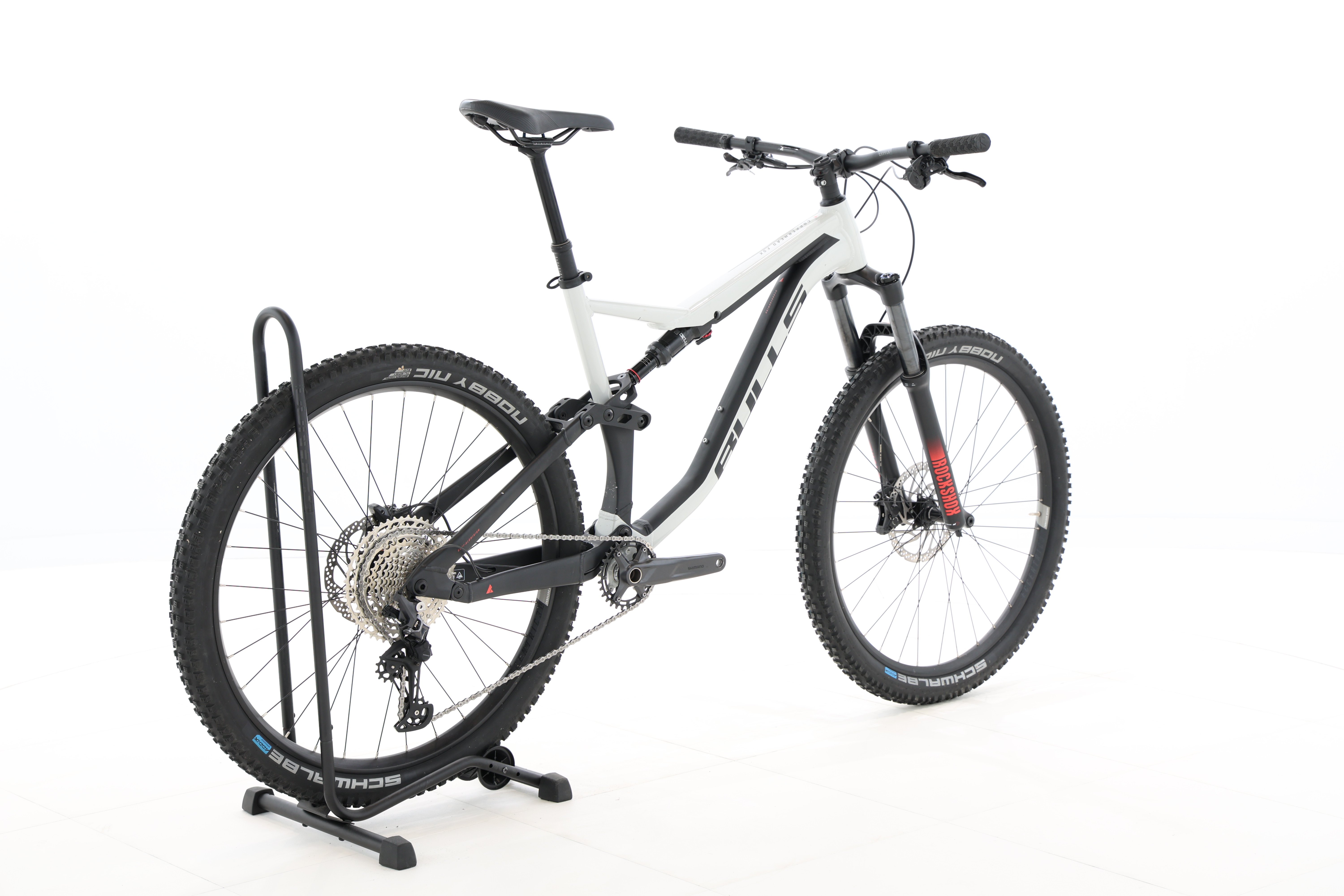 aa84c80e-e76c-4f20-9ef1-f69fa25e2336