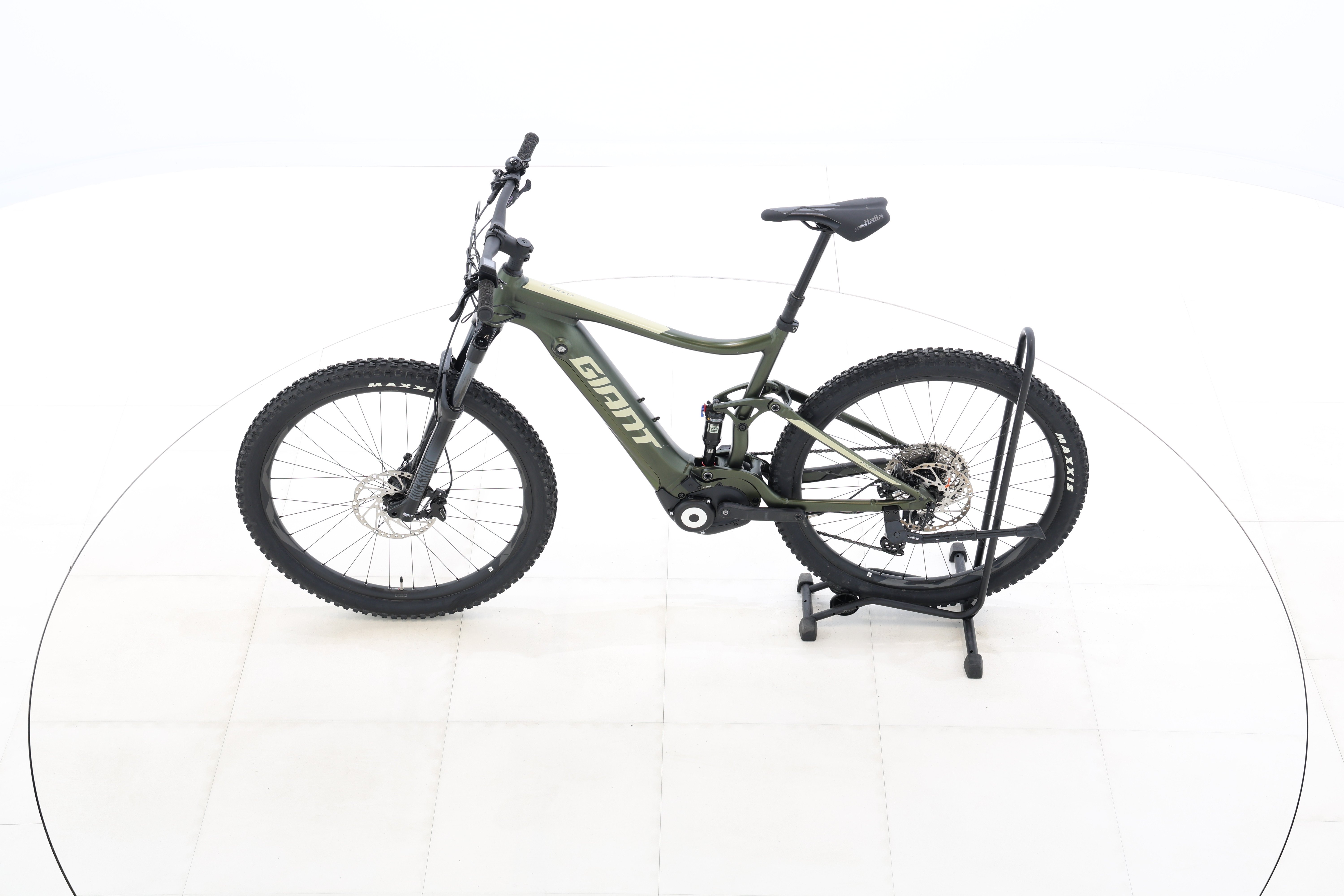 ffe18237-bd94-42f9-8559-09bb5a49e283