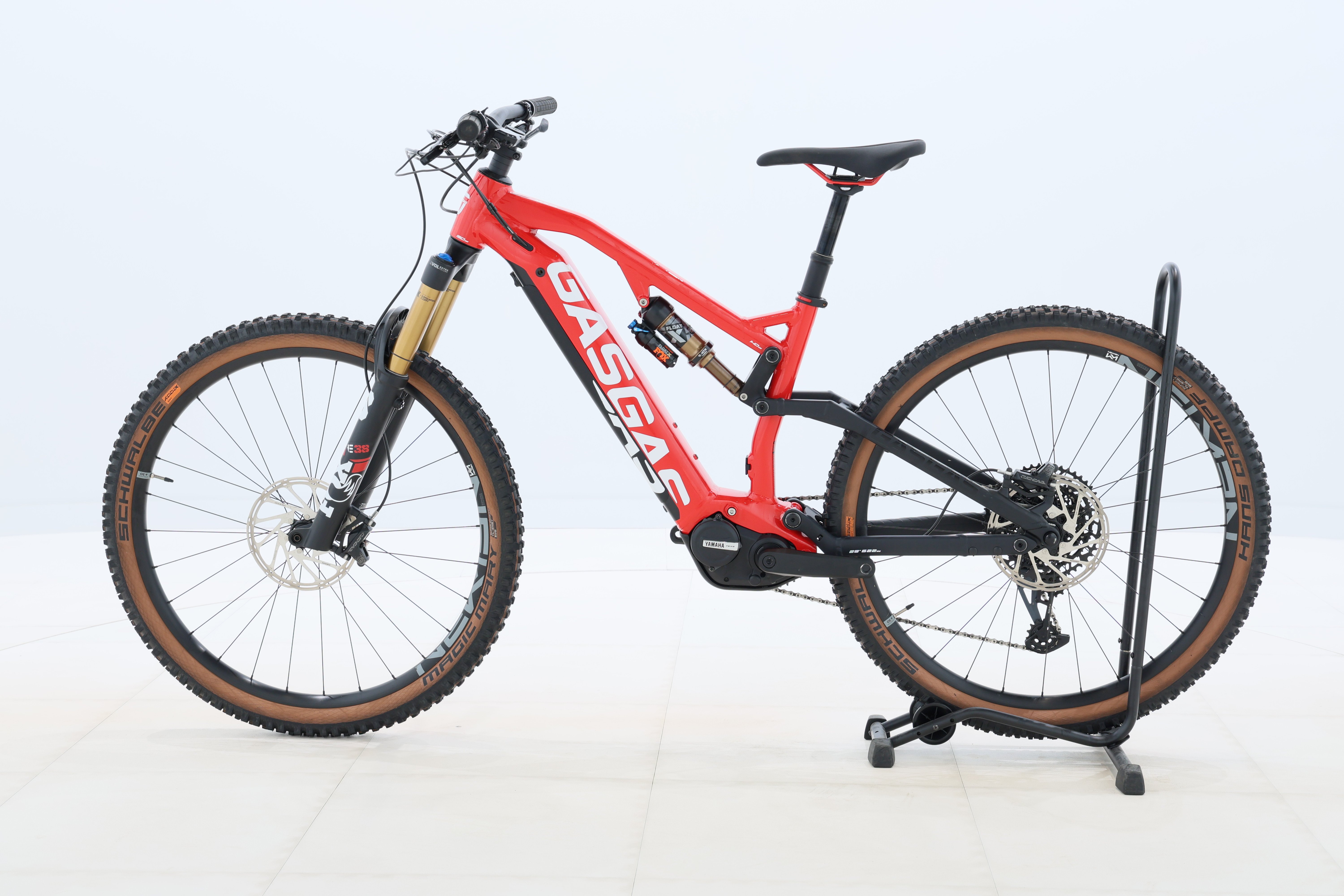 daab8d0c-69f6-44ff-952d-3ead129dd21c