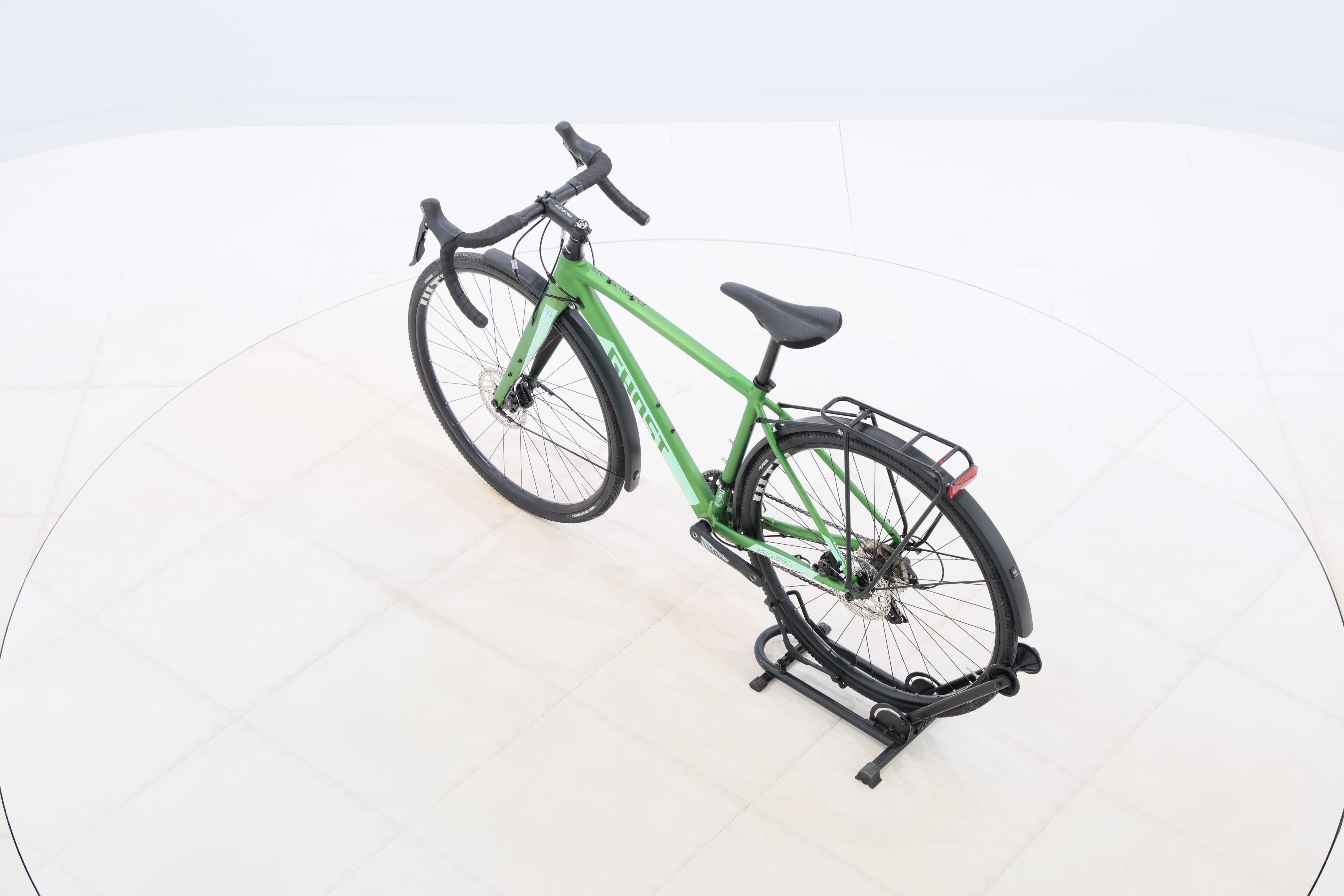 a04f4b3c-e669-45a9-9221-e6bc526f74a9