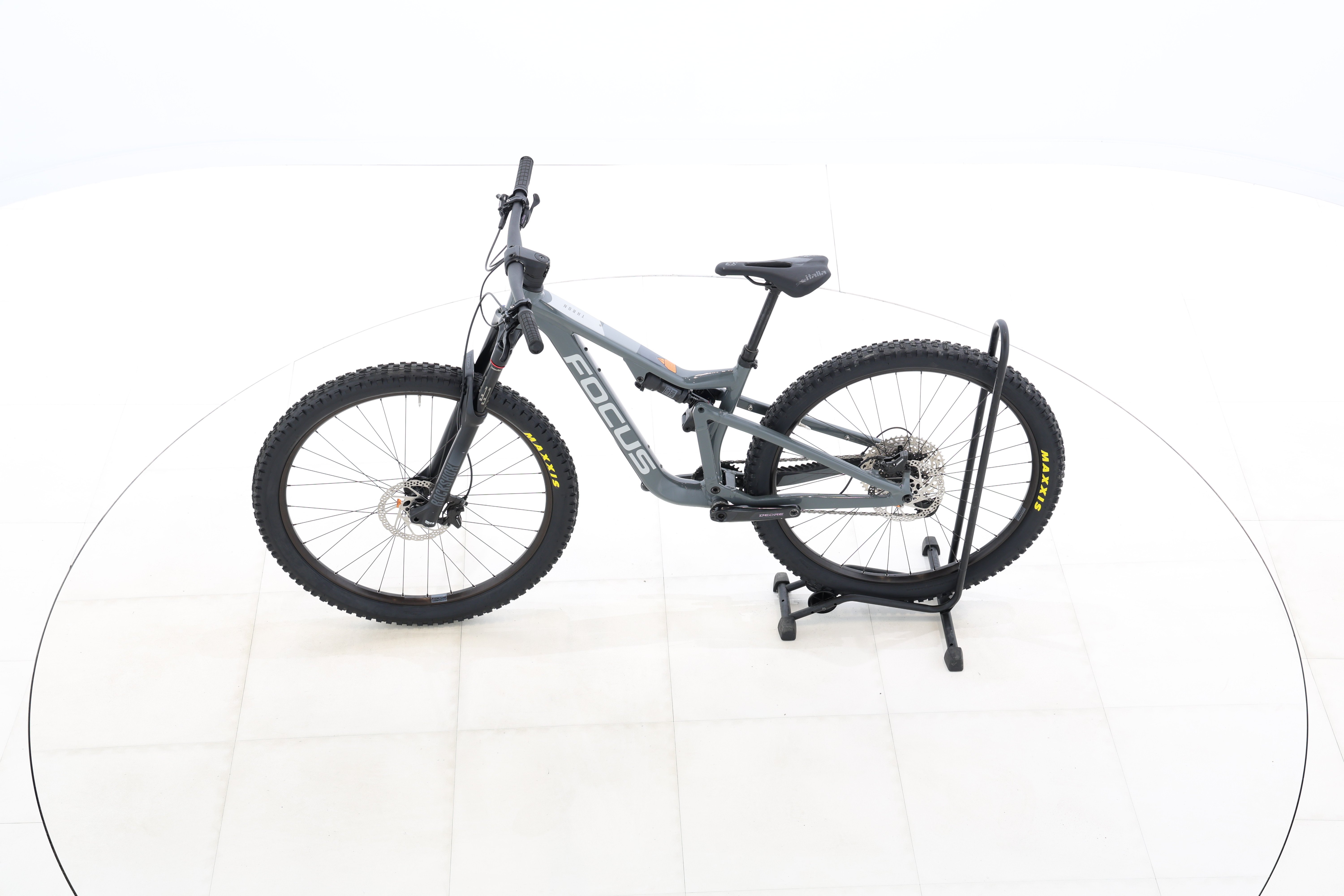 54069539-ad58-4df3-b5c5-063c3df1a61e