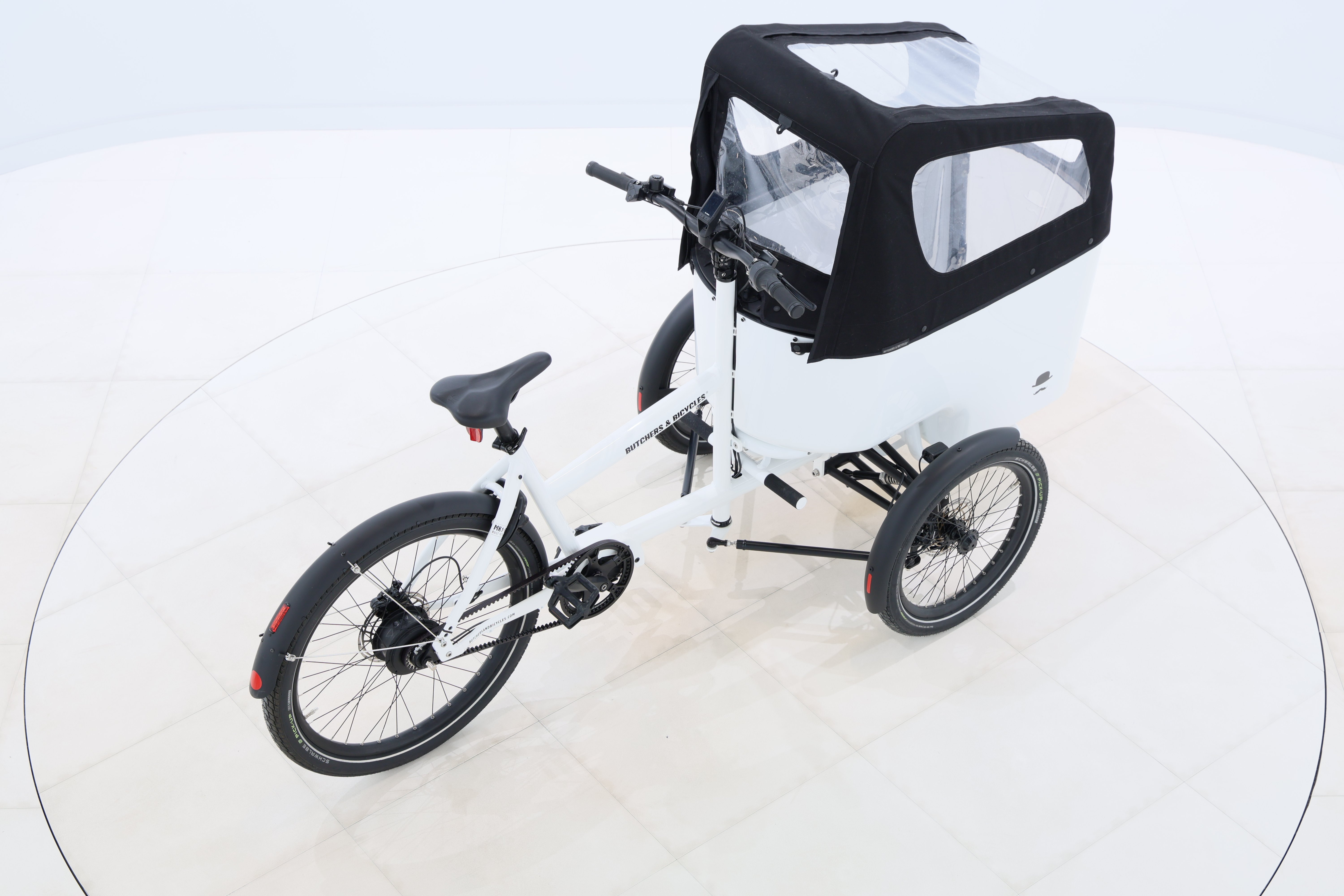 8d1eca10-78b6-4a57-a4e6-7dc166aafc12