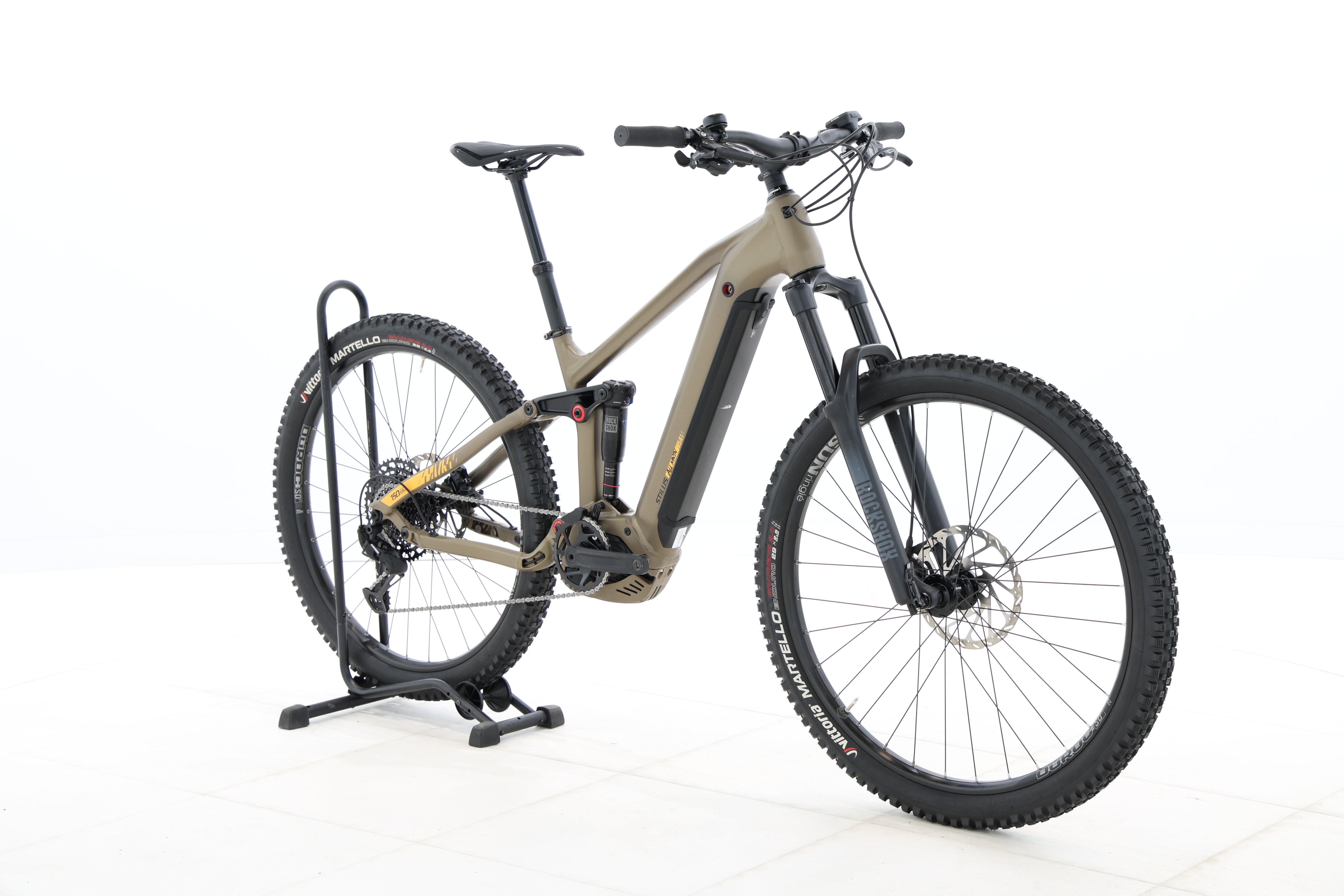 cddf6d9b-5b9d-4ab2-8a46-fcbd9550d762