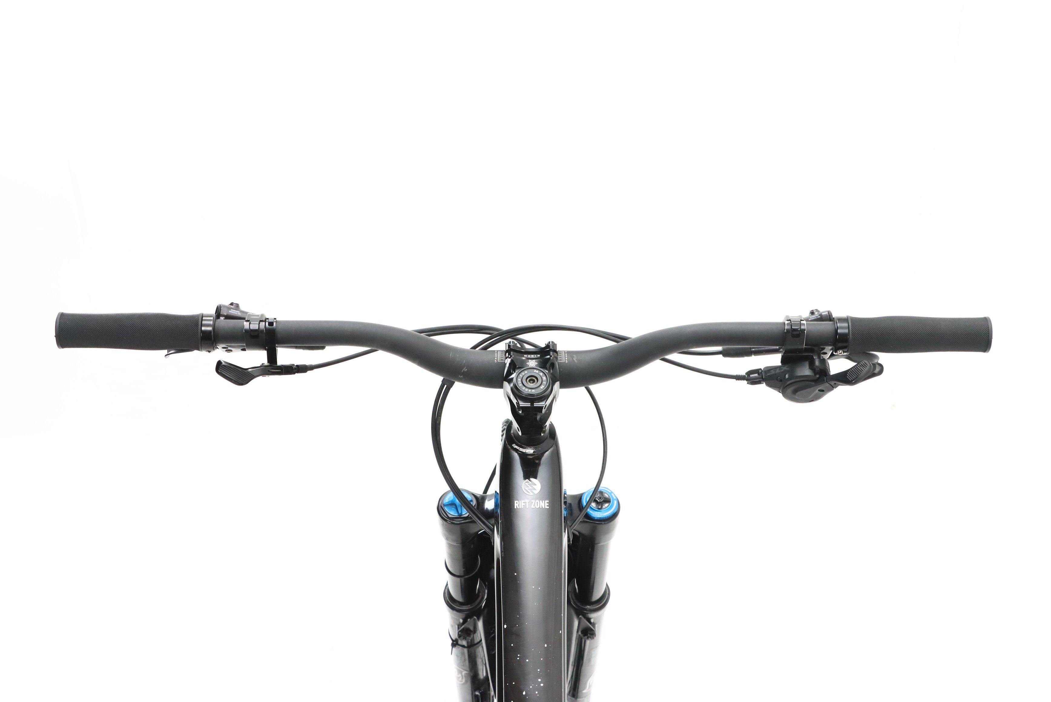 a86e9261-85cf-4bb8-8614-6b5029b8060a