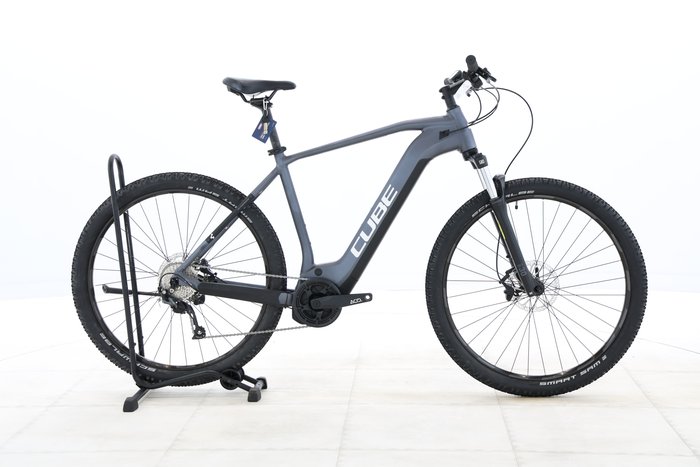 Cube REACTION HYBRID PERFORMANCE 500 2022