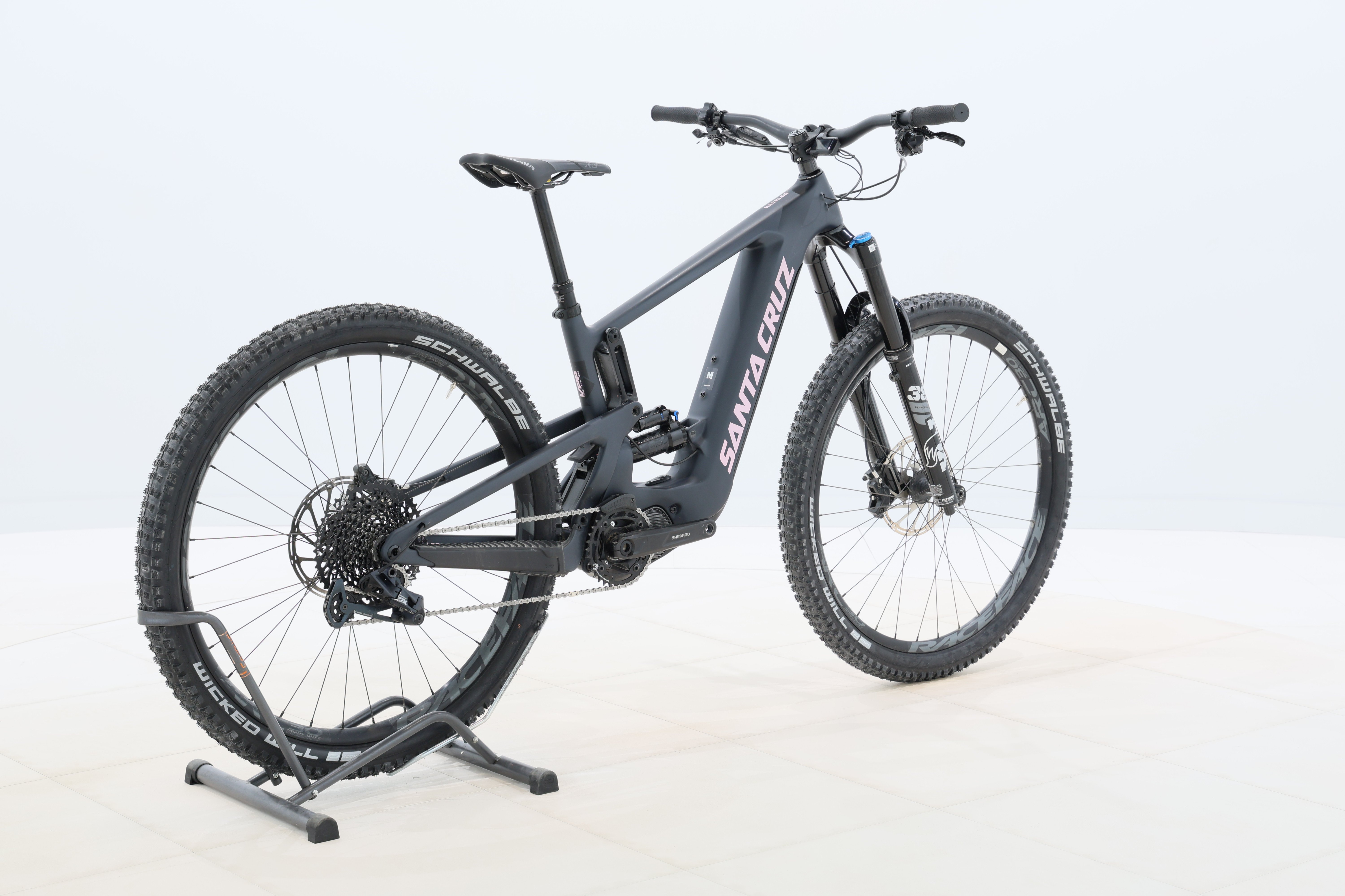 665af1d4-ff4b-4fd0-9a4b-7a8186a607b0