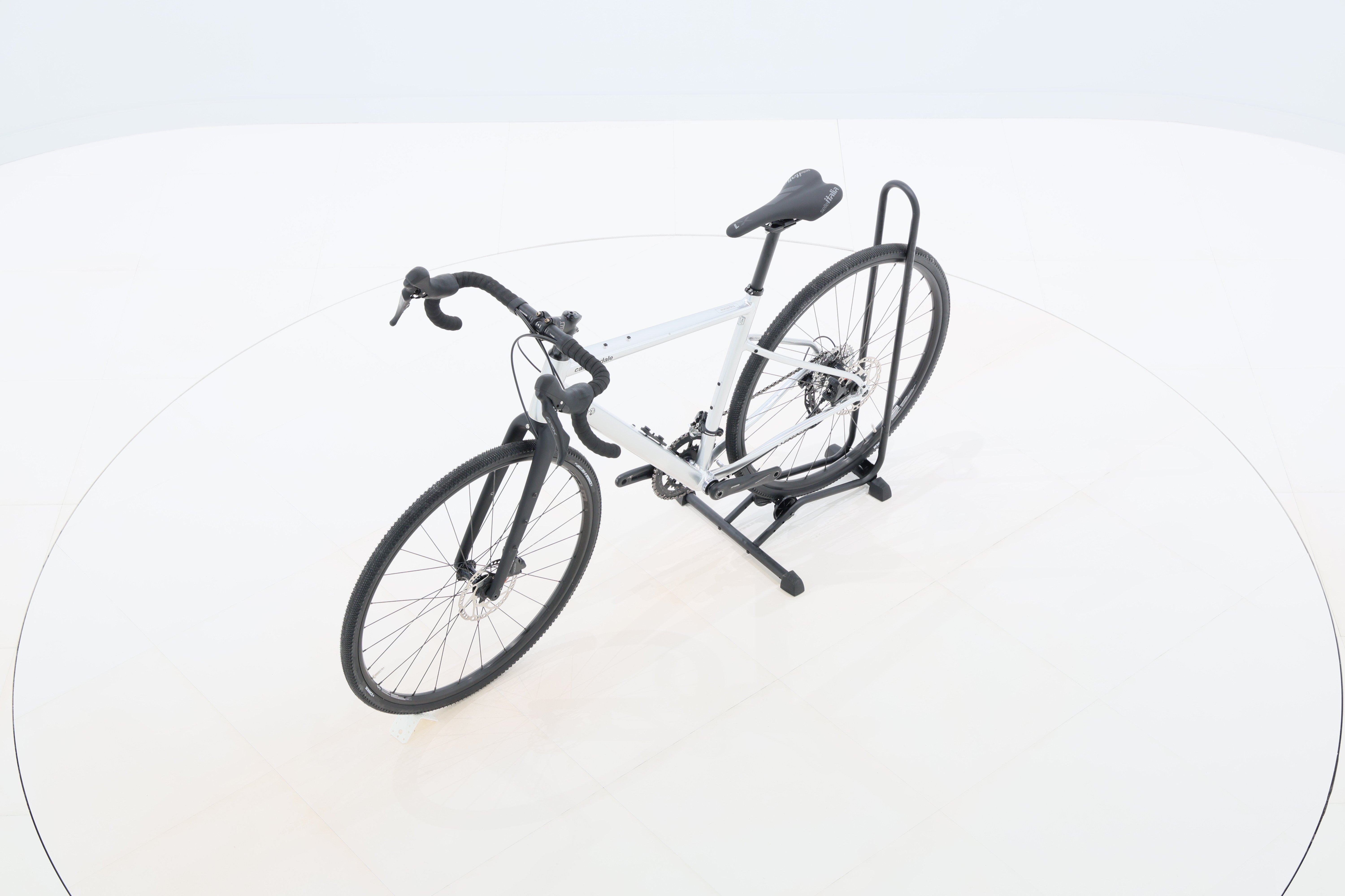 93cdf6e1-d5e0-42ad-abde-38d9e42b48a5