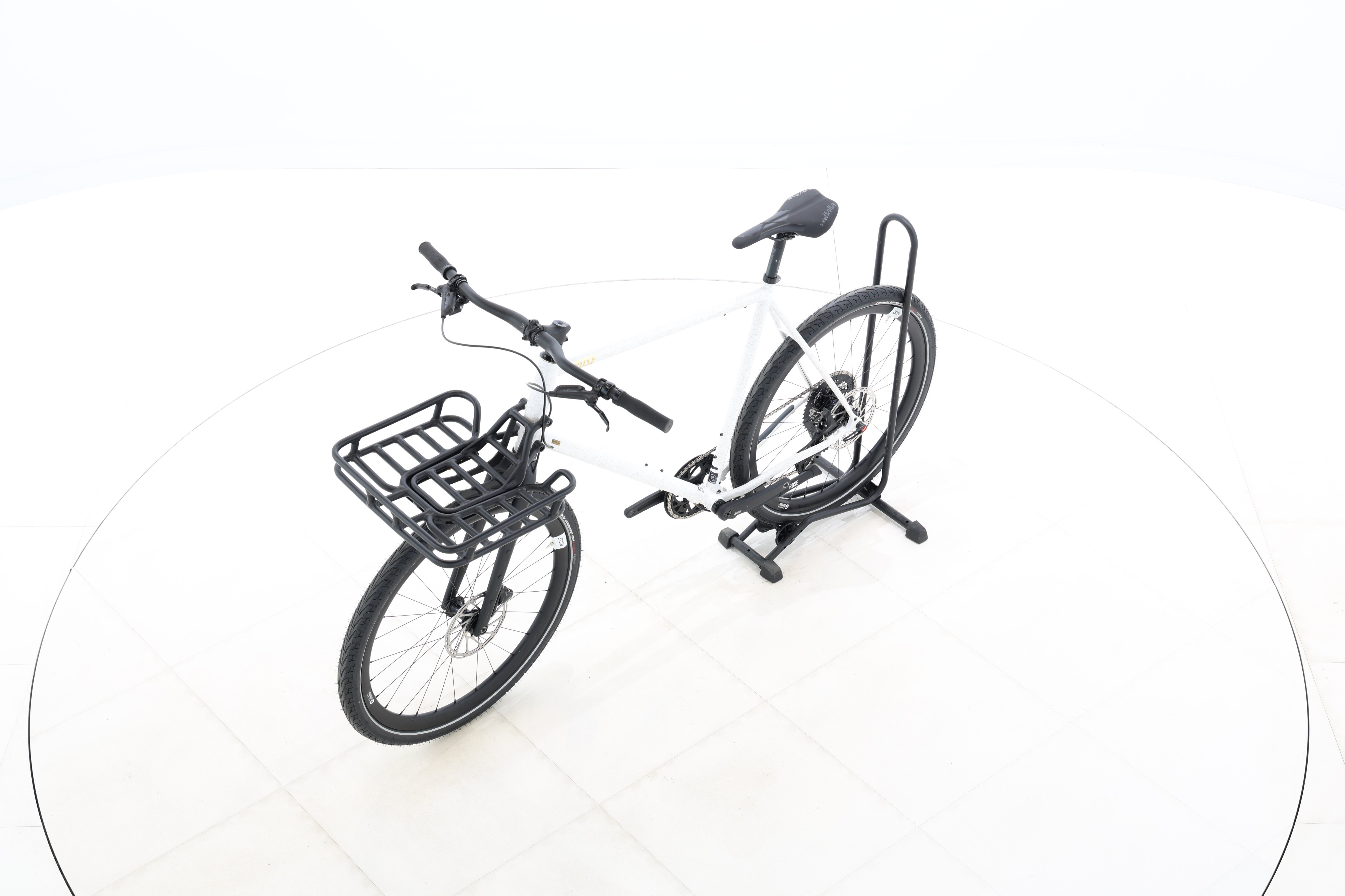 d6ecb666-95b9-4b29-bacf-771591f0427c