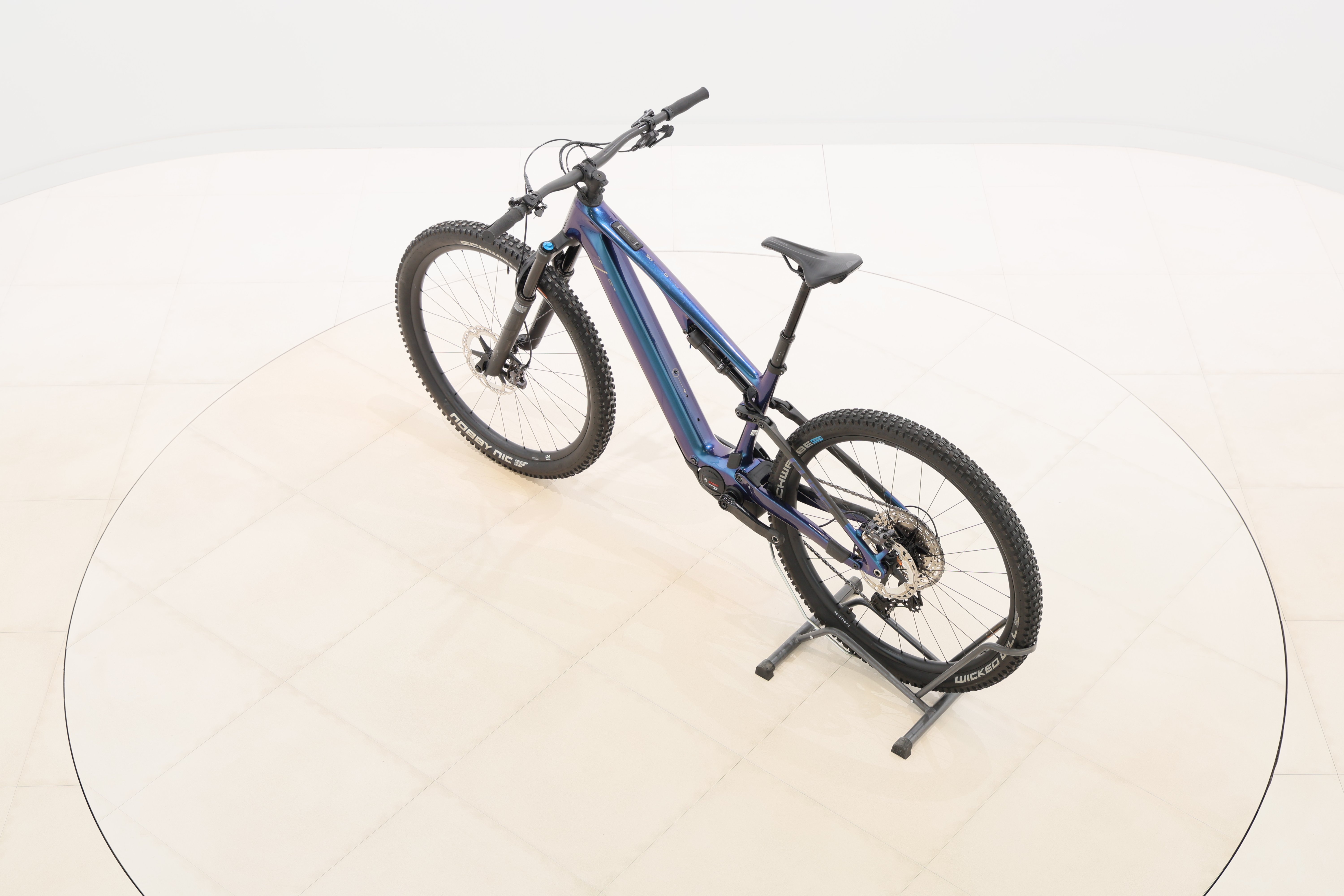 9e79b29e-702e-49bb-9d56-c367f470c8e6