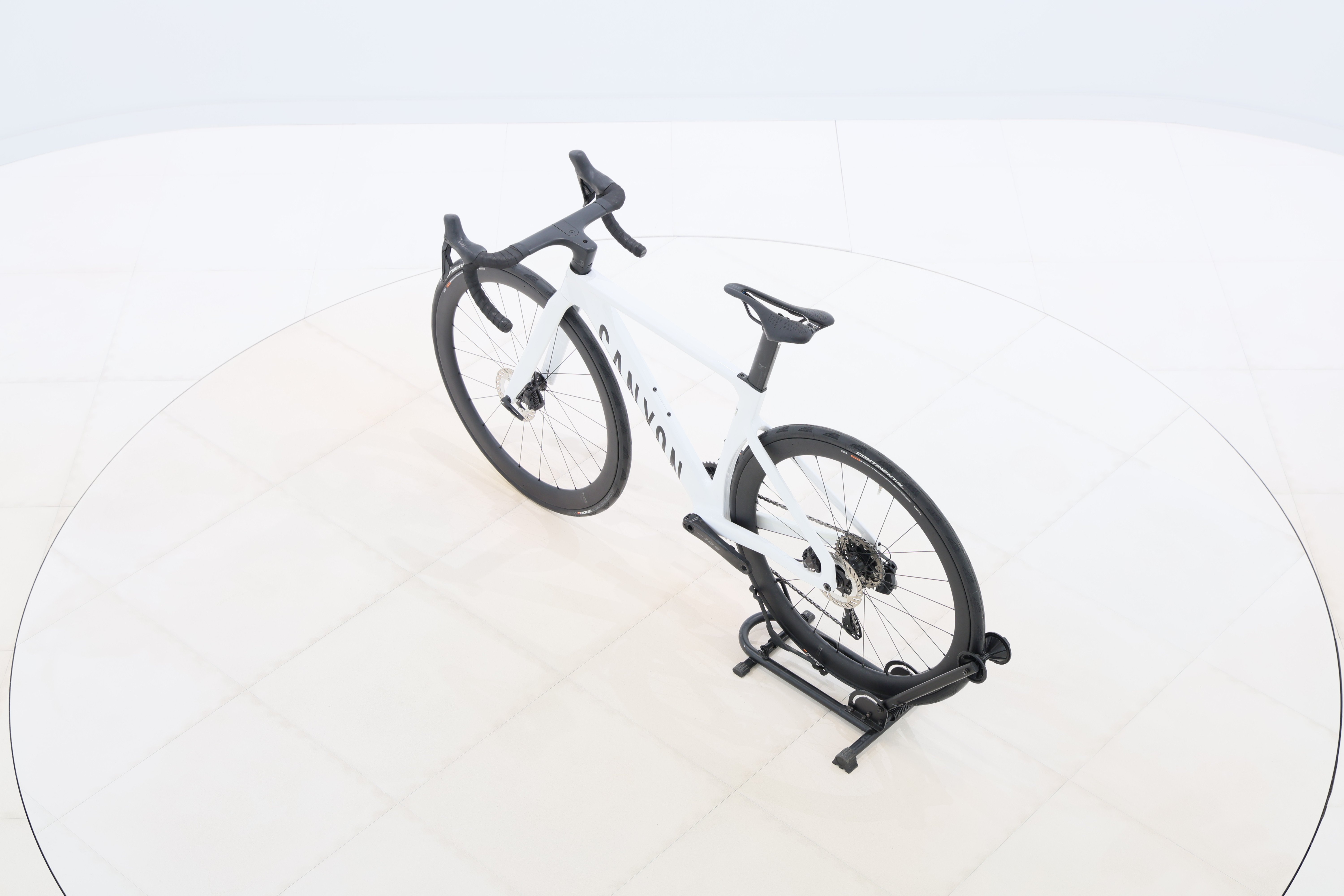 ff93a84e-b4bf-4023-8cf0-cb4be0ef517a