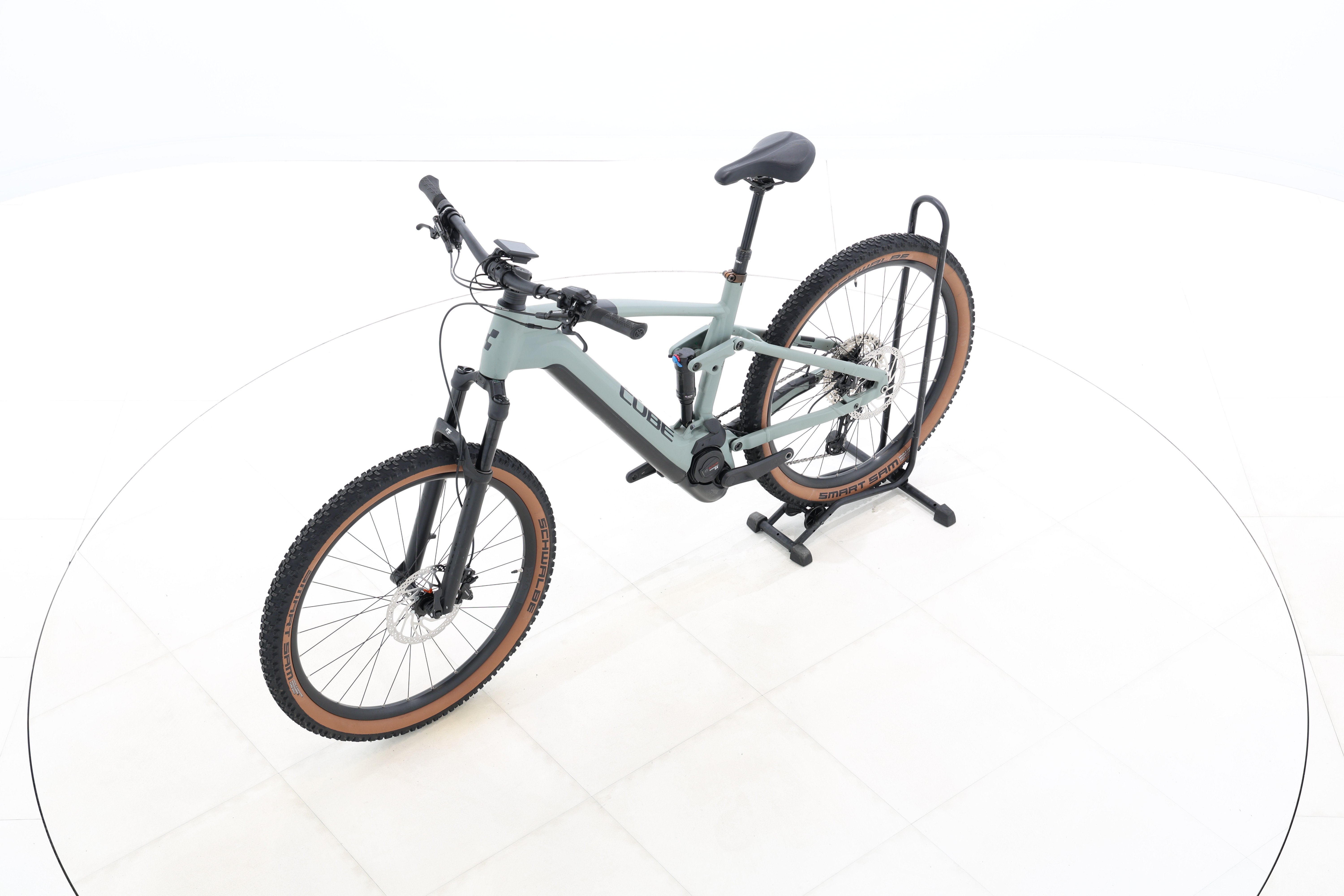 094e1546-f06c-442d-9c77-b5d094dccd91