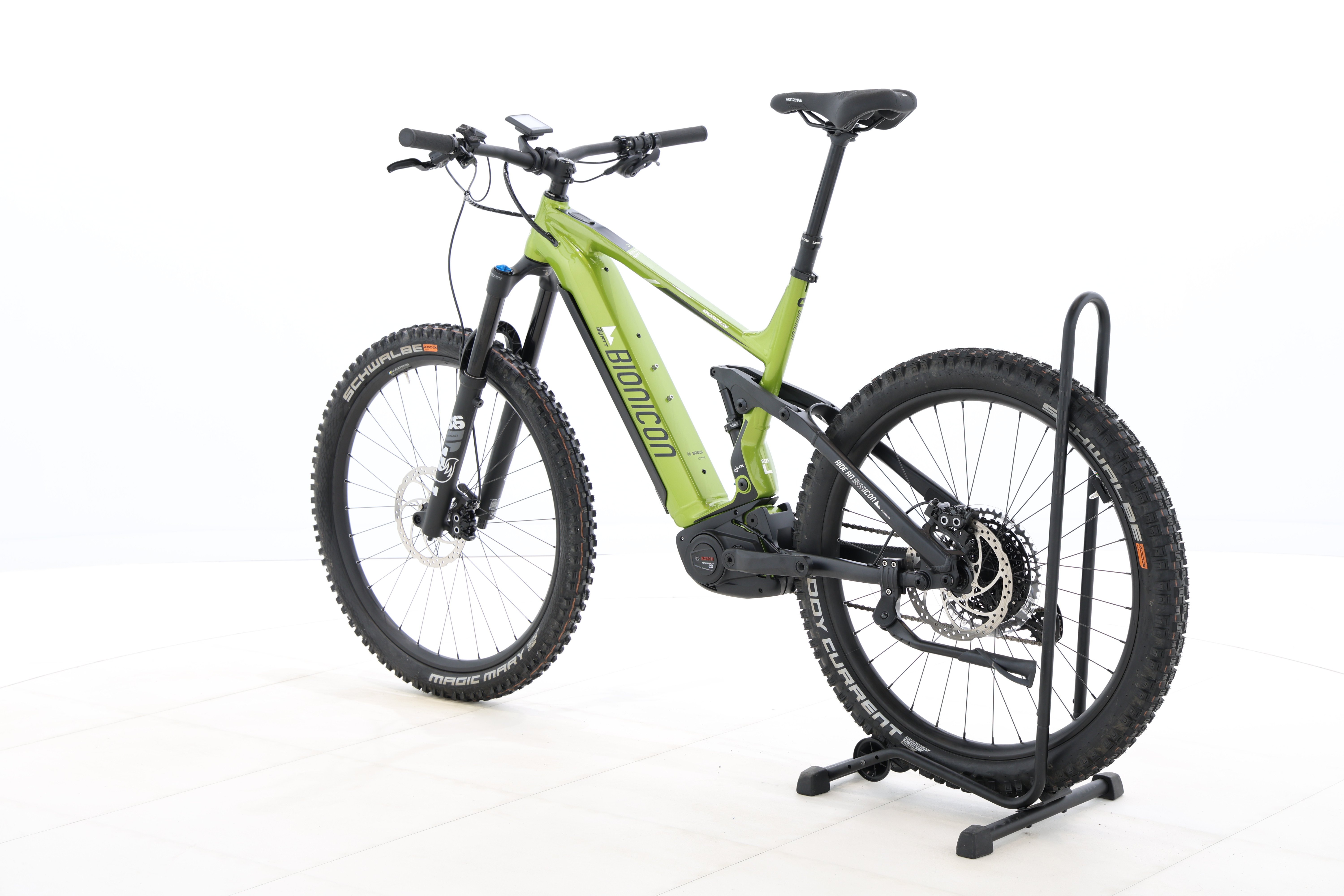 fc0c53e4-b801-45a9-b87e-6cb8d4325956