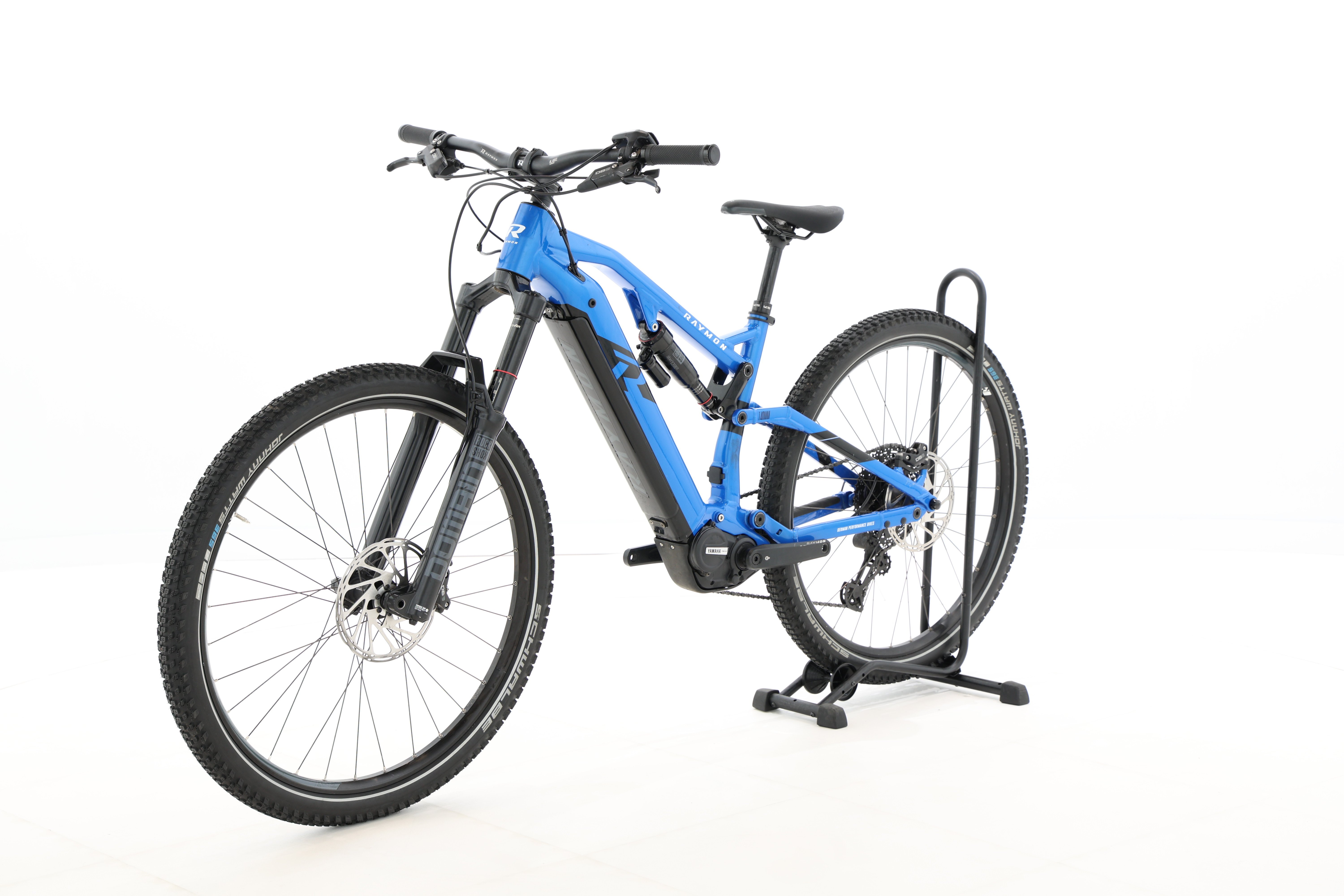 df65eec3-8635-4155-b47f-e588a70d3a38