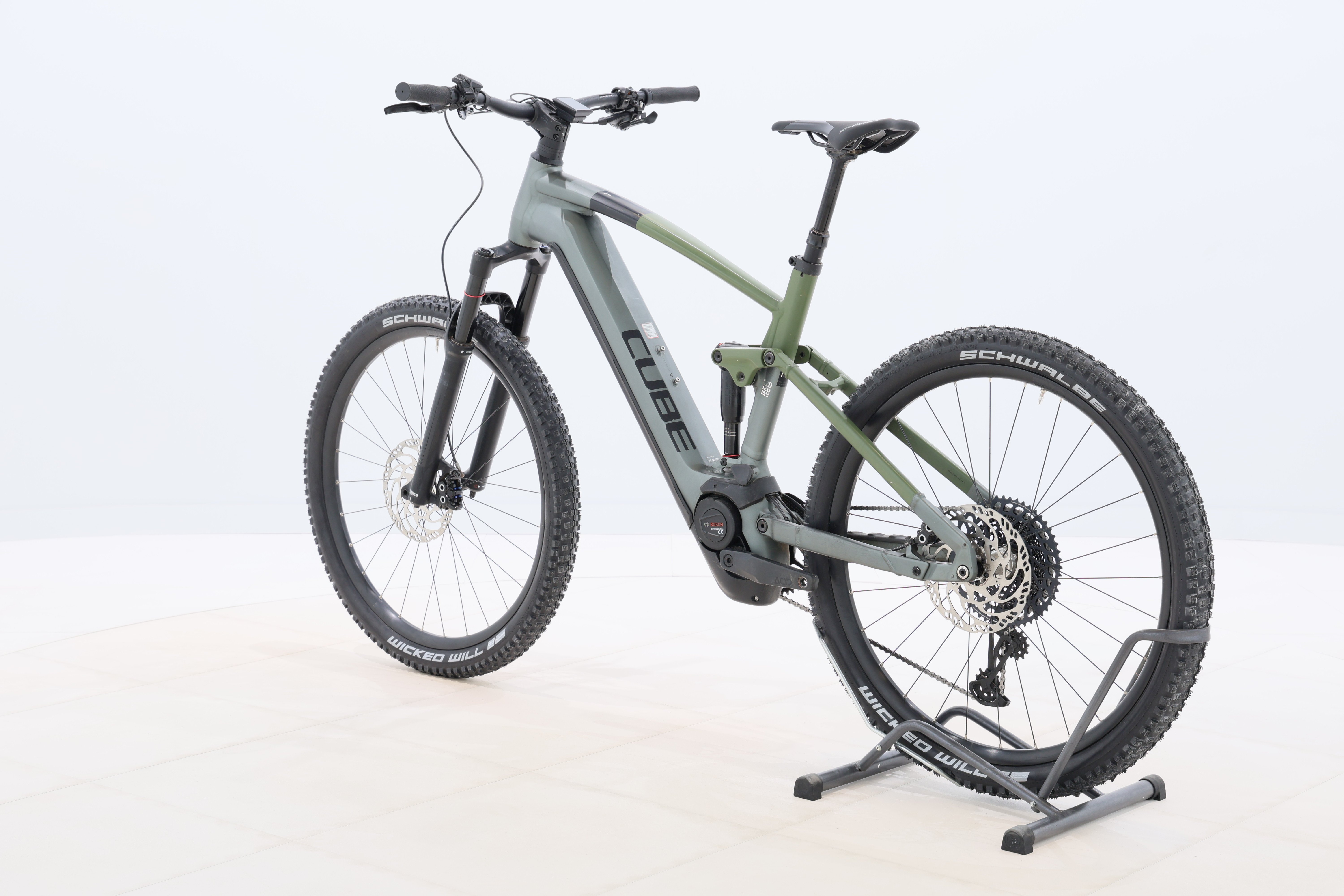 a2ce0853-b32f-4cd3-bb39-5b2aa8022592