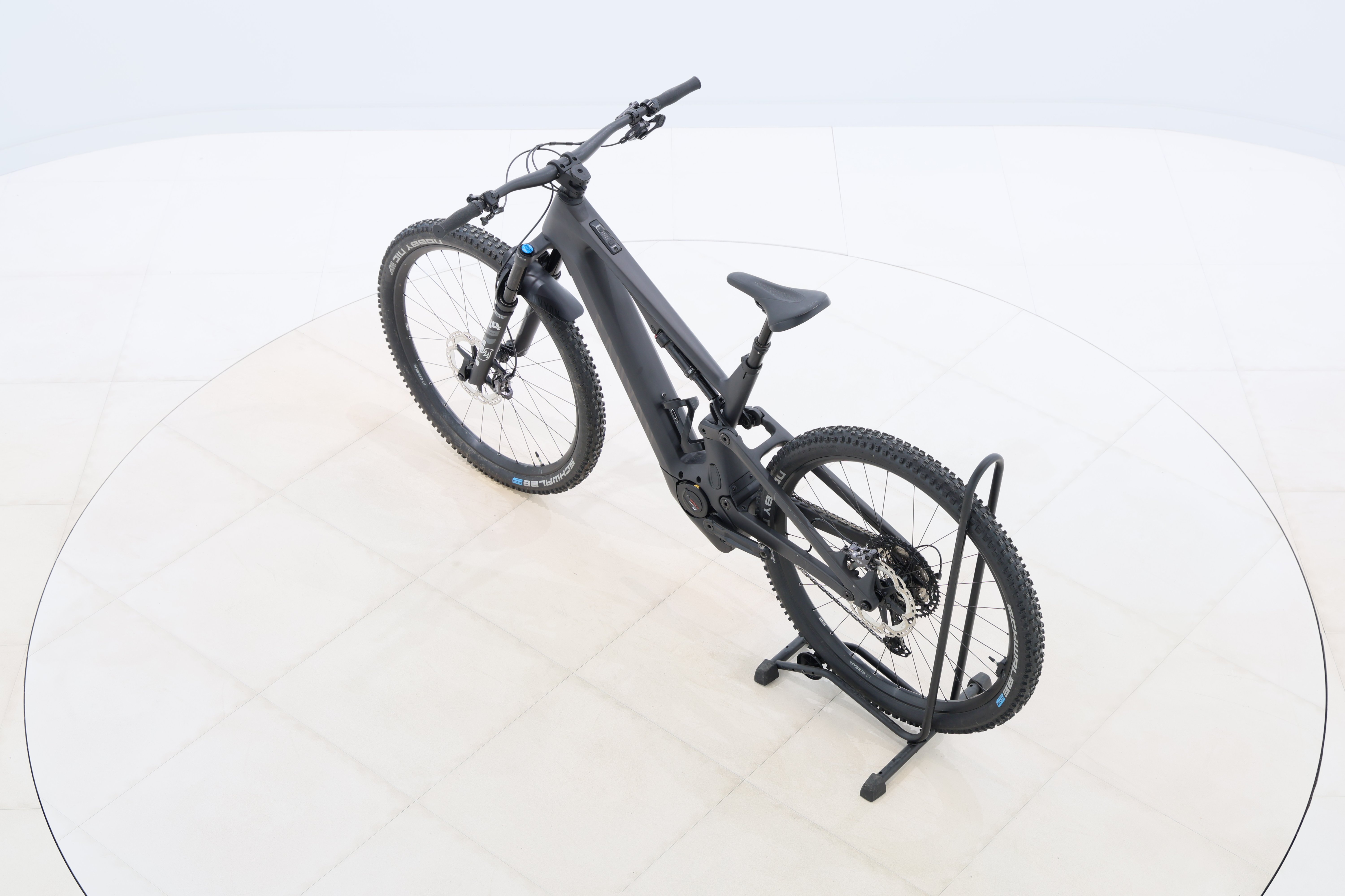 eb99445e-db5c-4f45-a600-bfe4cc4f1a71