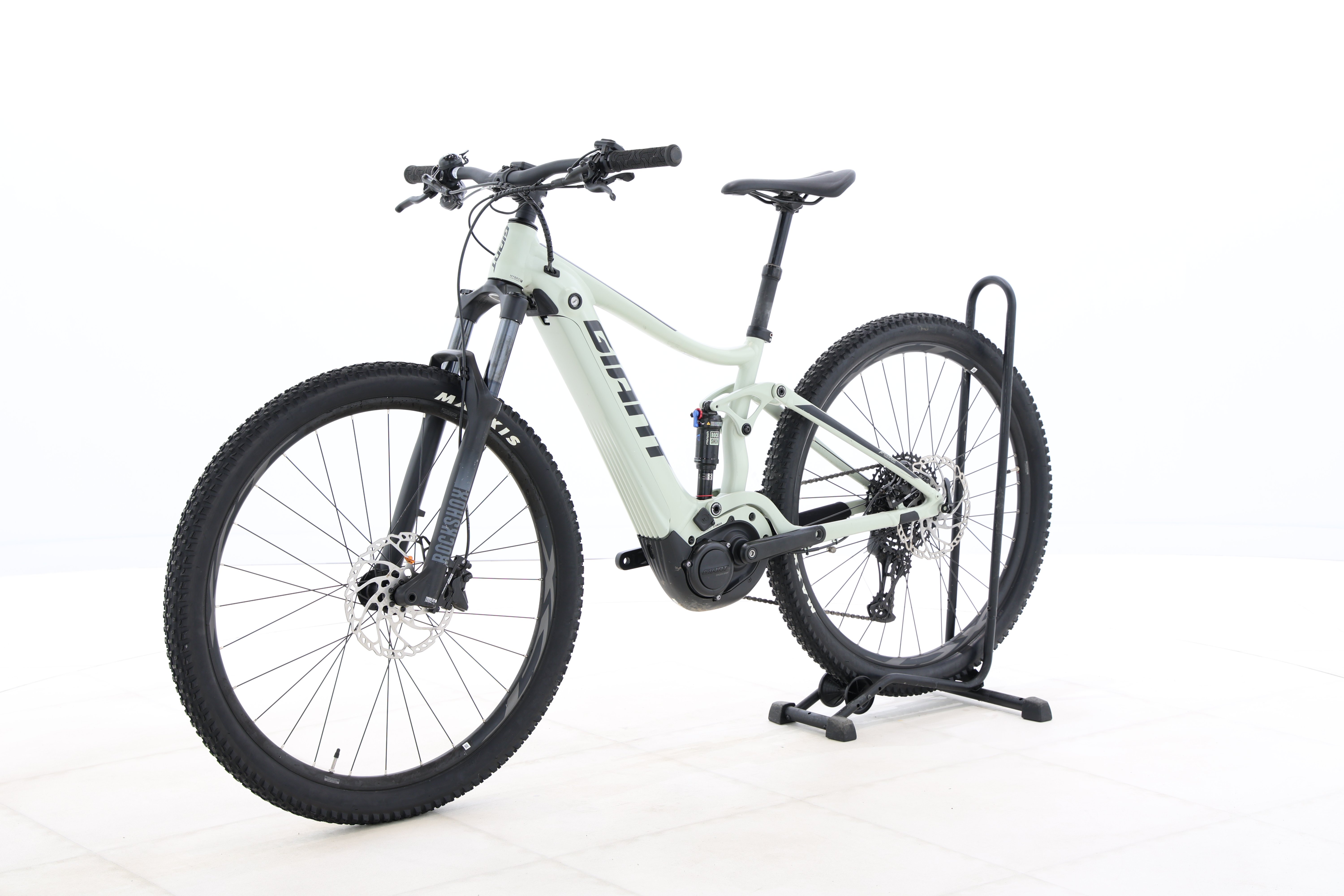 6cc88857-60ce-400e-8e0a-17e1a6e042c5