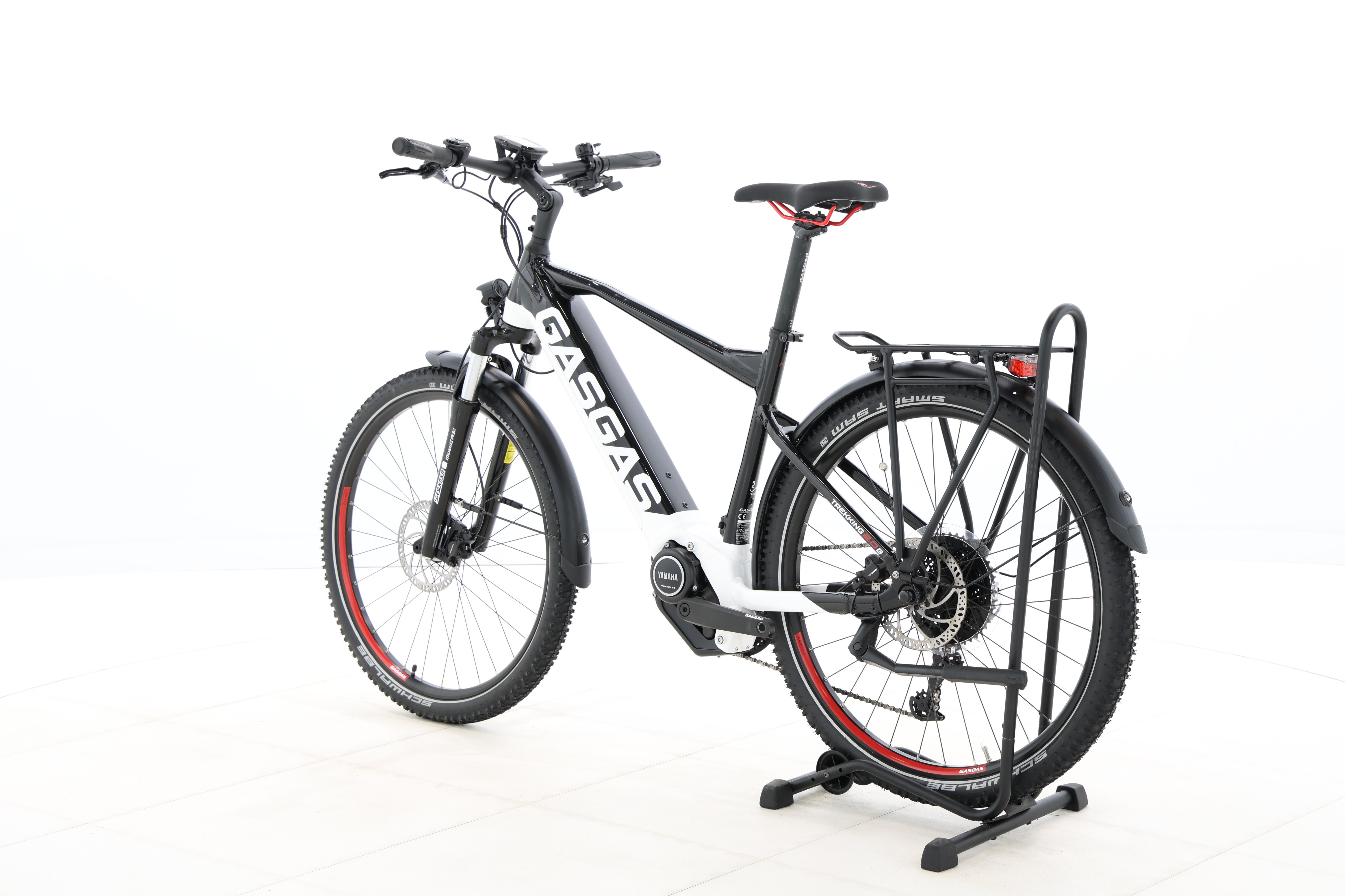 0c07338c-11b2-4205-9d1c-6905df85cf93