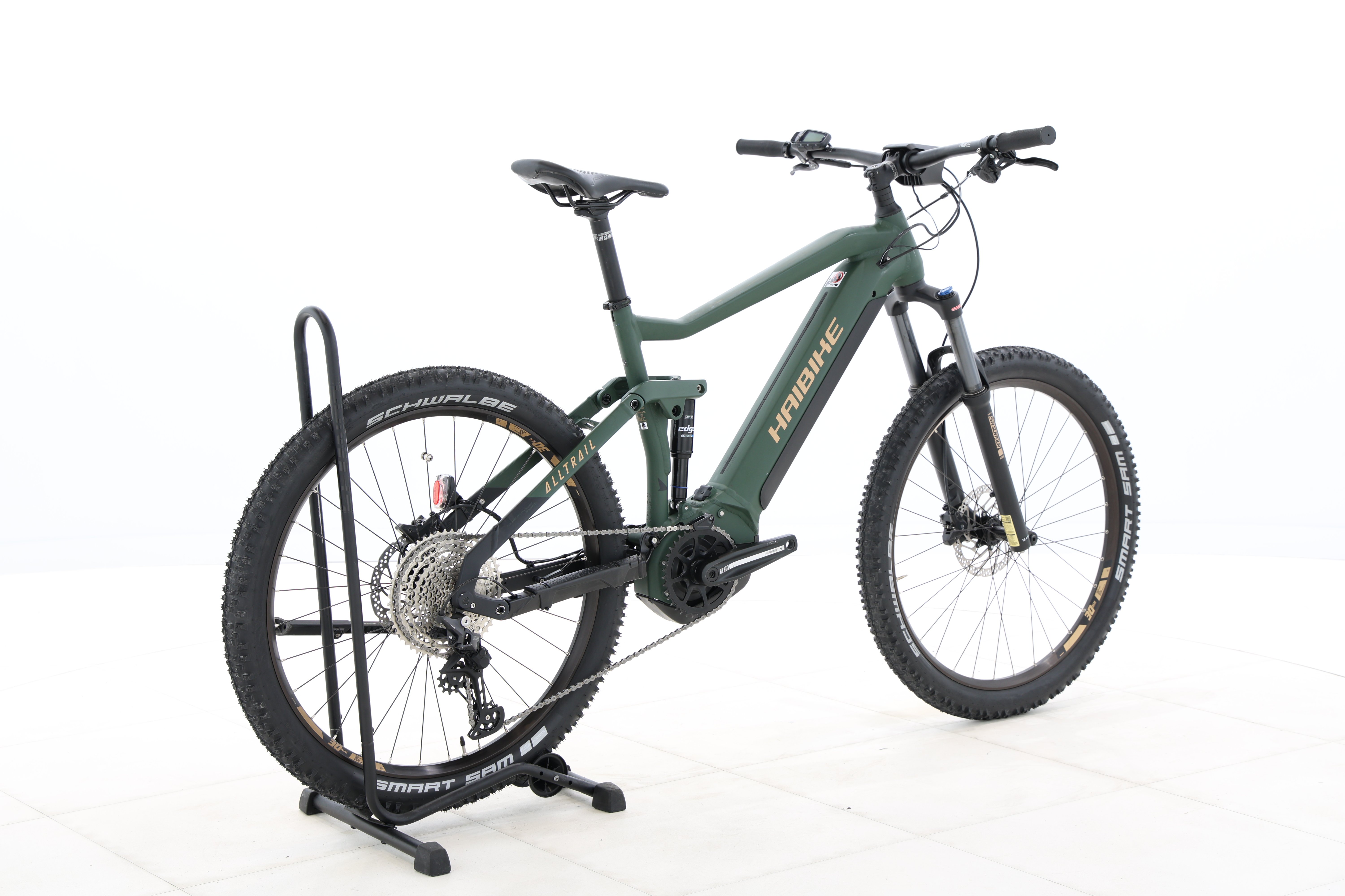 a5829810-c501-4922-9afe-170386aee0b8