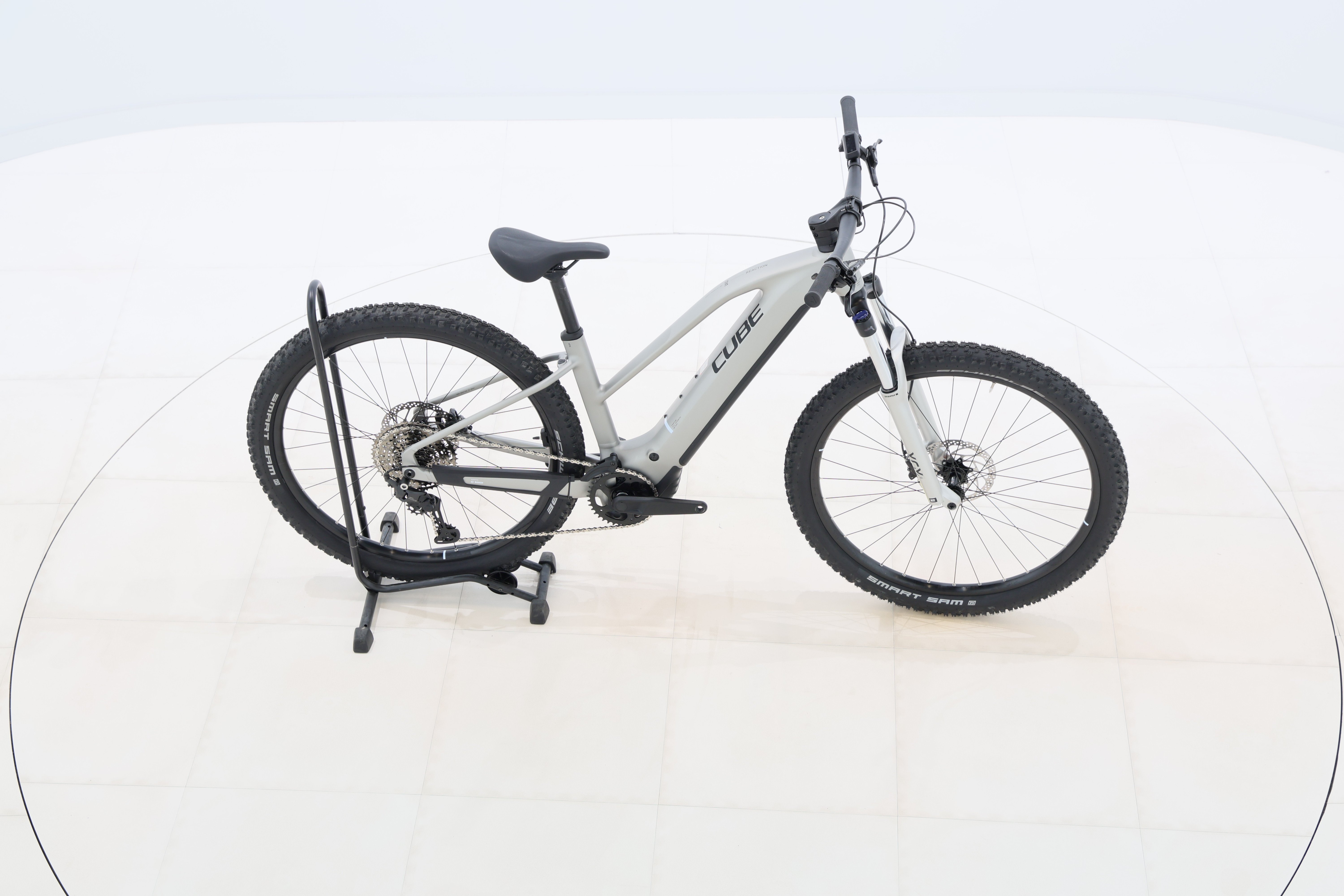 f6d932bc-4aeb-4127-8c68-c8234f84e66b