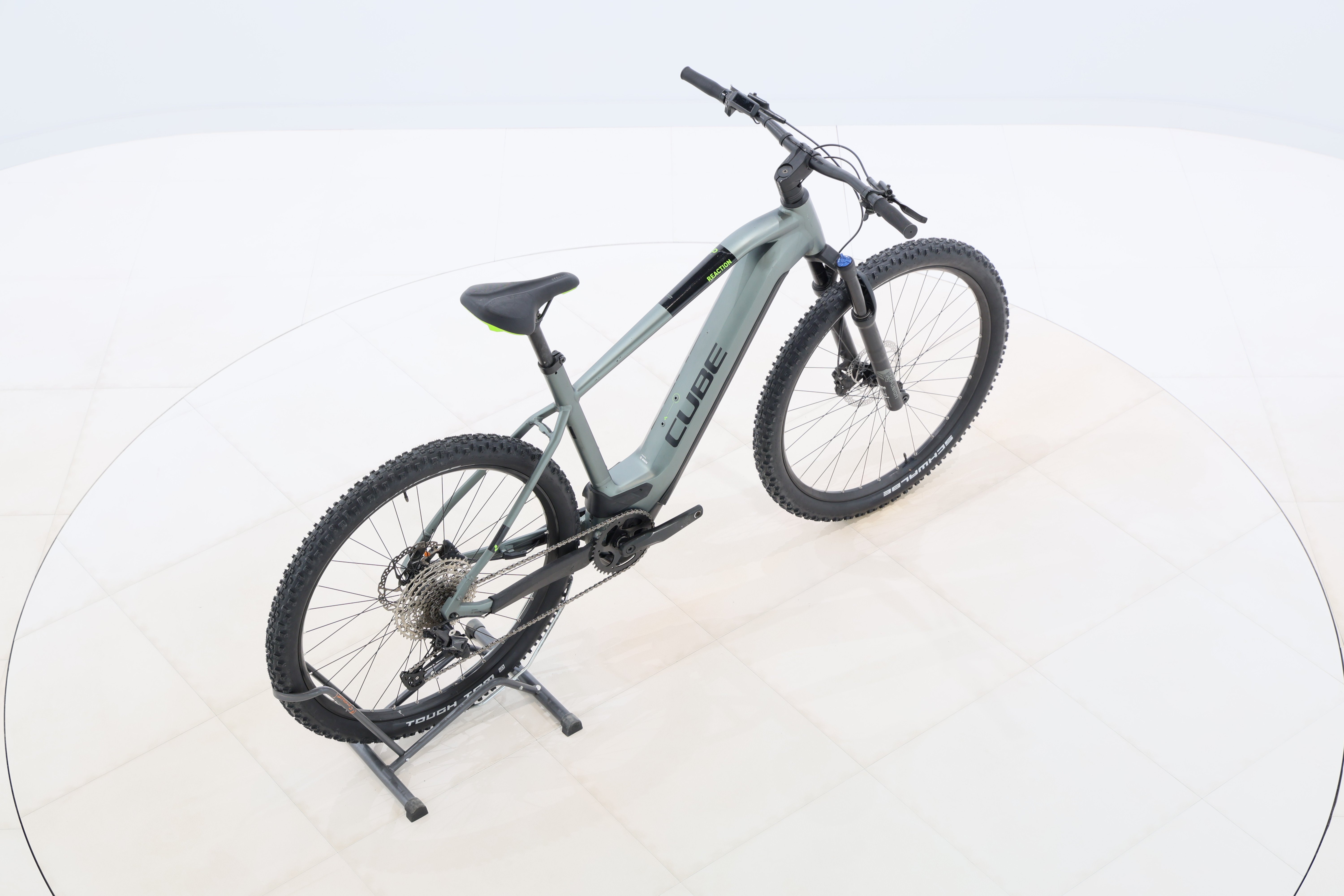 dc265b45-0f8f-4ec0-9fba-5924e8f3dc65