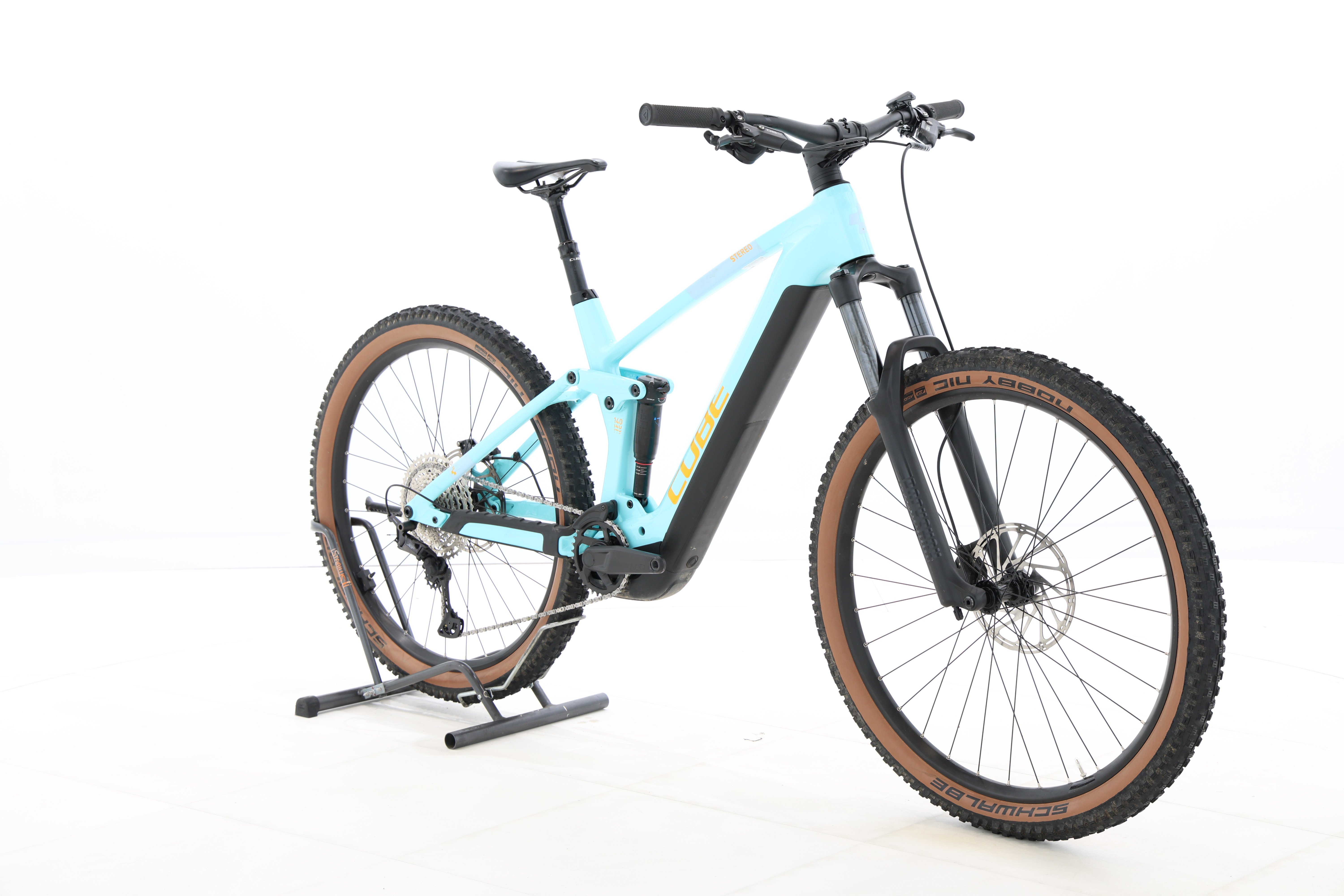 15b5db30-0270-4986-8448-177c8648a3c8