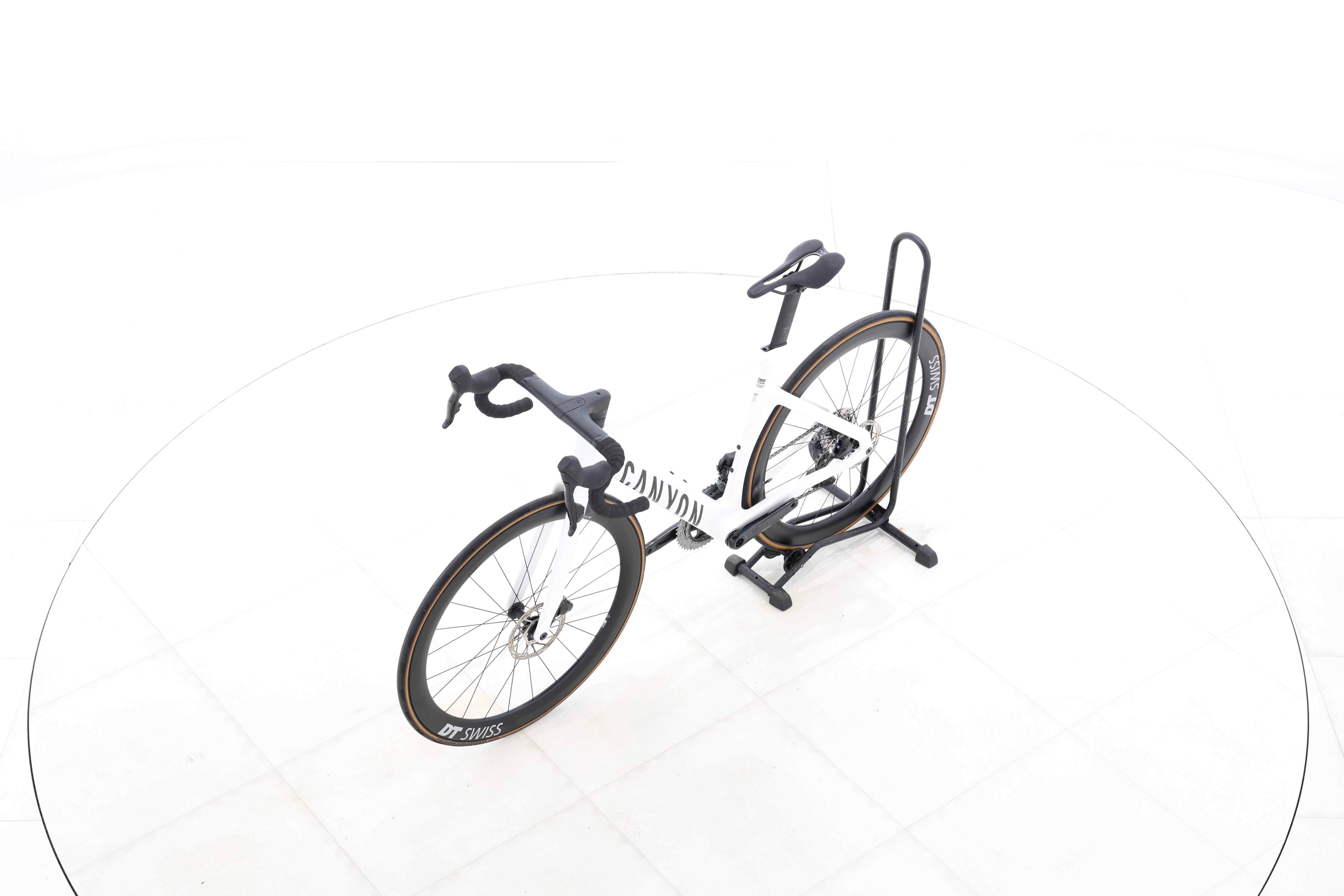 666b0b20-aa46-49e0-8503-6d0e3923cd81