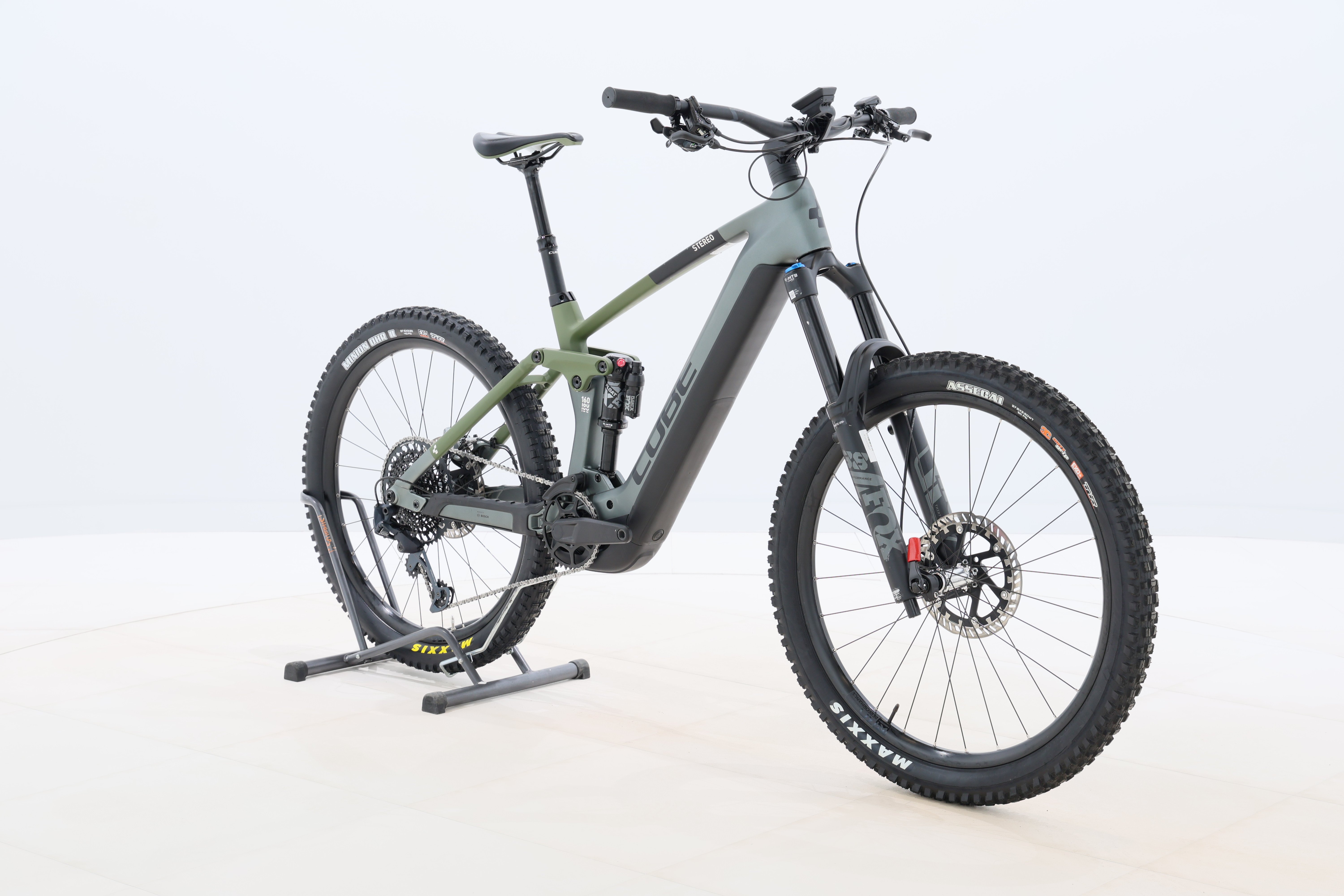 0471e261-712c-46dd-97e4-cde69b6ba56b