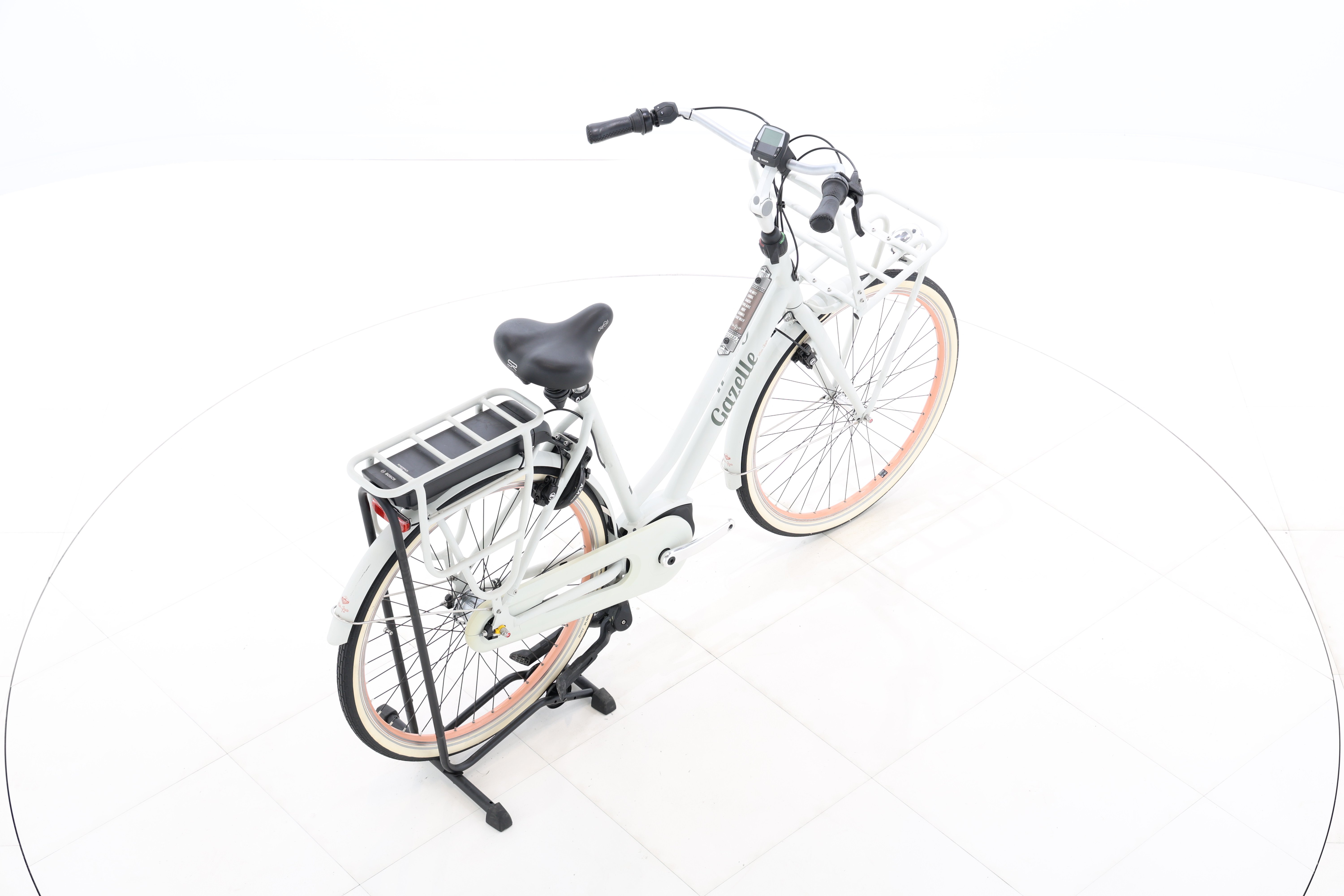 aef33dfc-7970-415d-a1e4-7c1abf181928