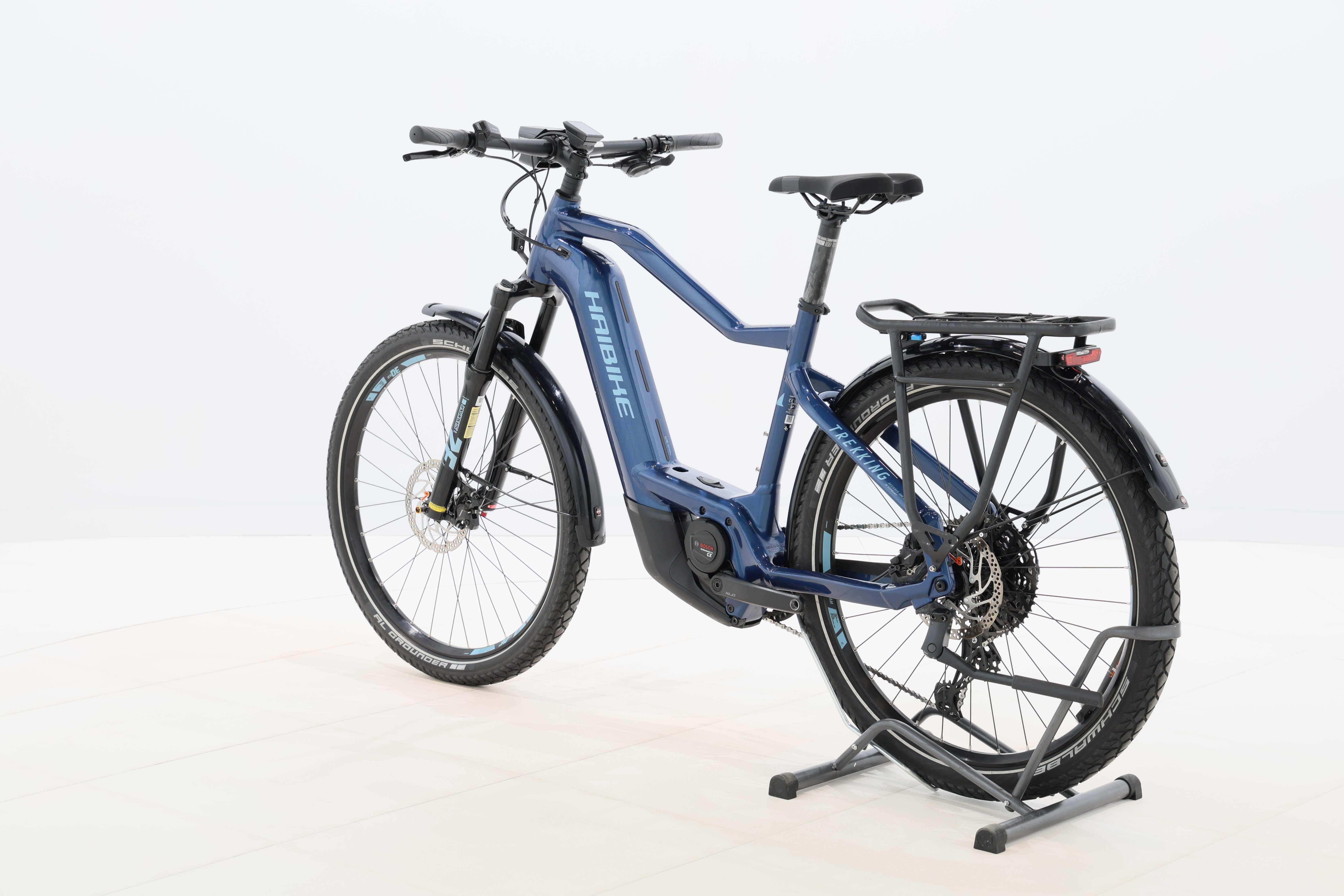 d8db1dc8-1ebb-441a-b18c-715115460e04