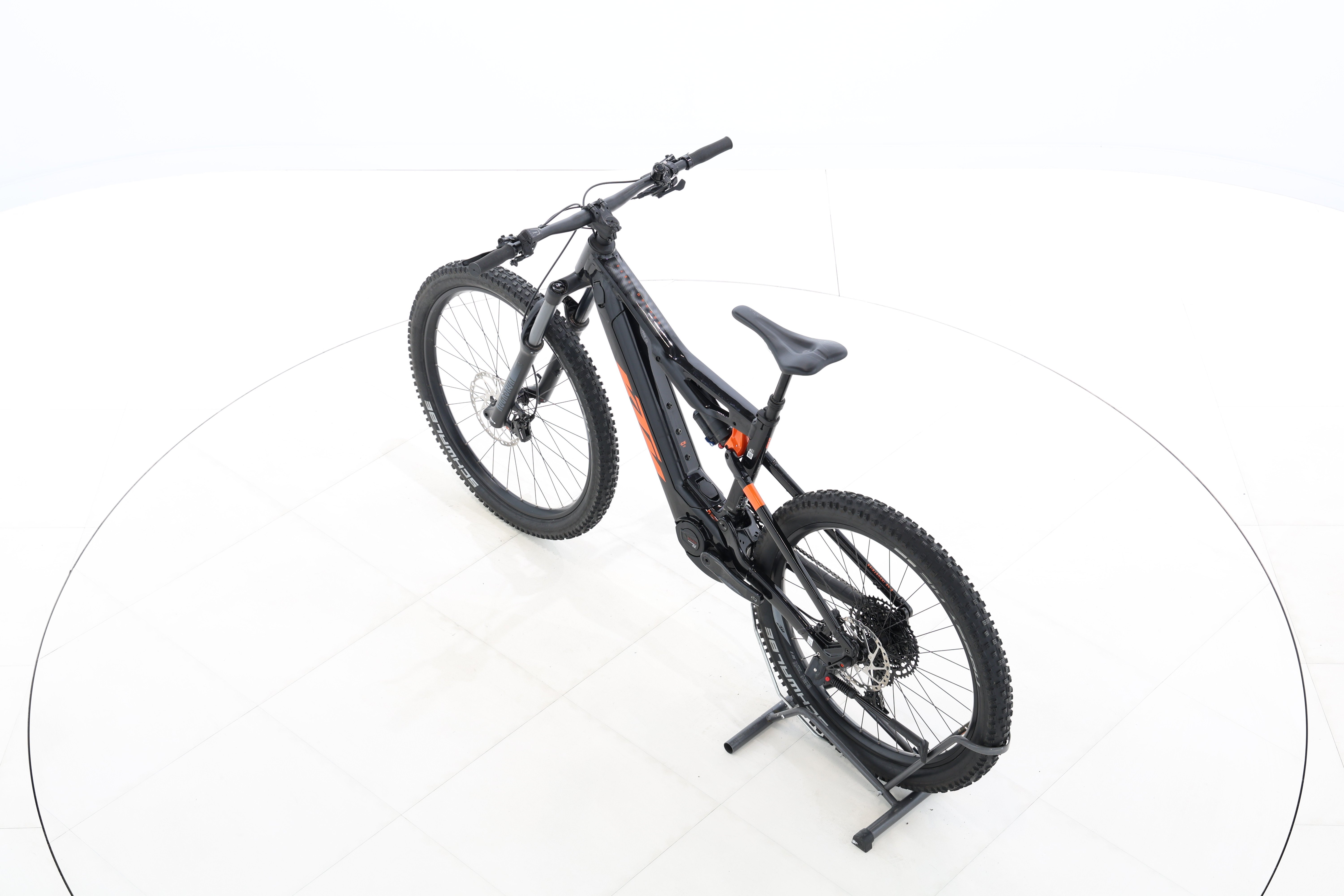 680d952c-bd82-44da-8264-e7a28d3b05b6