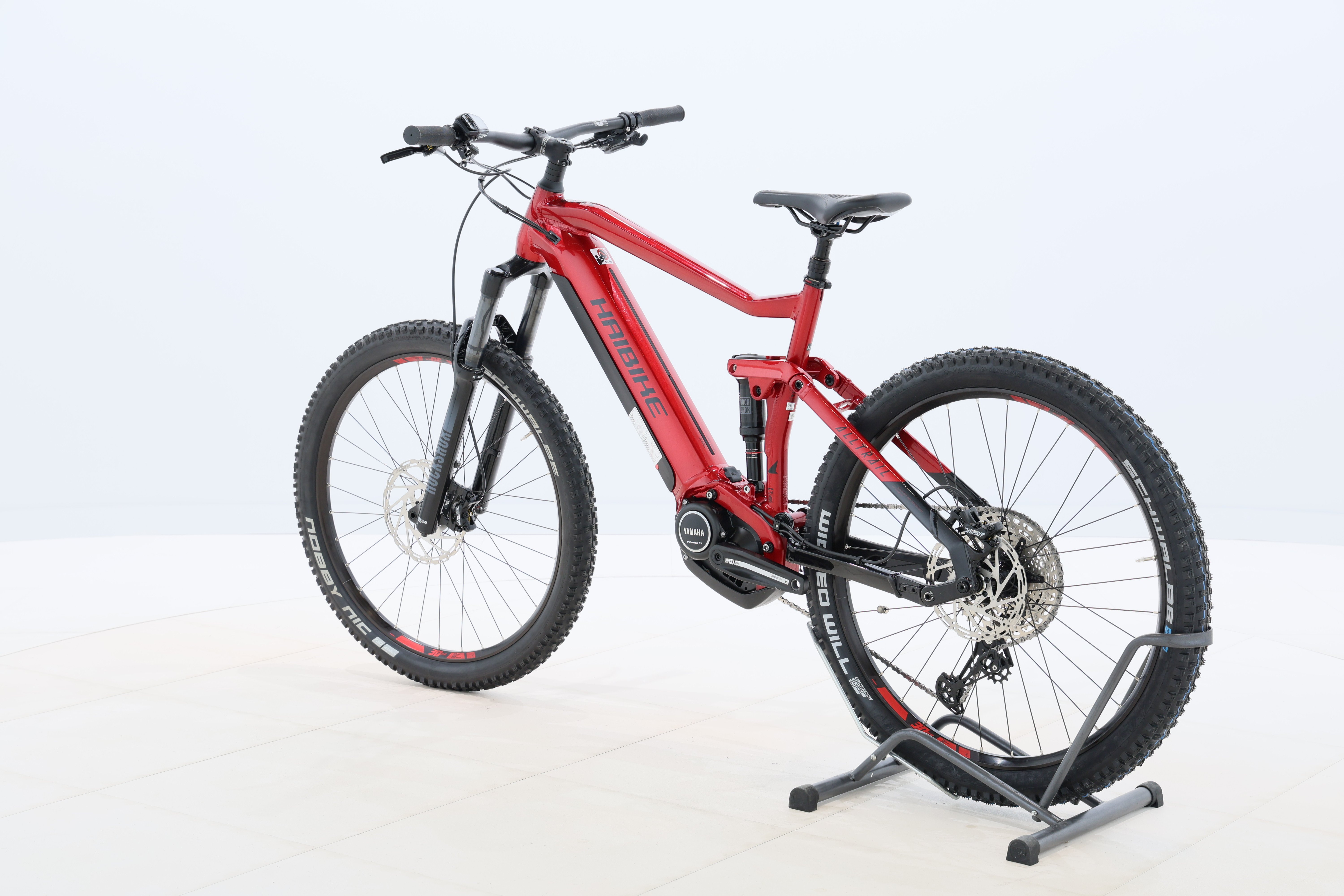 9983fec1-3ce5-4714-8f7f-819d6c2eba00