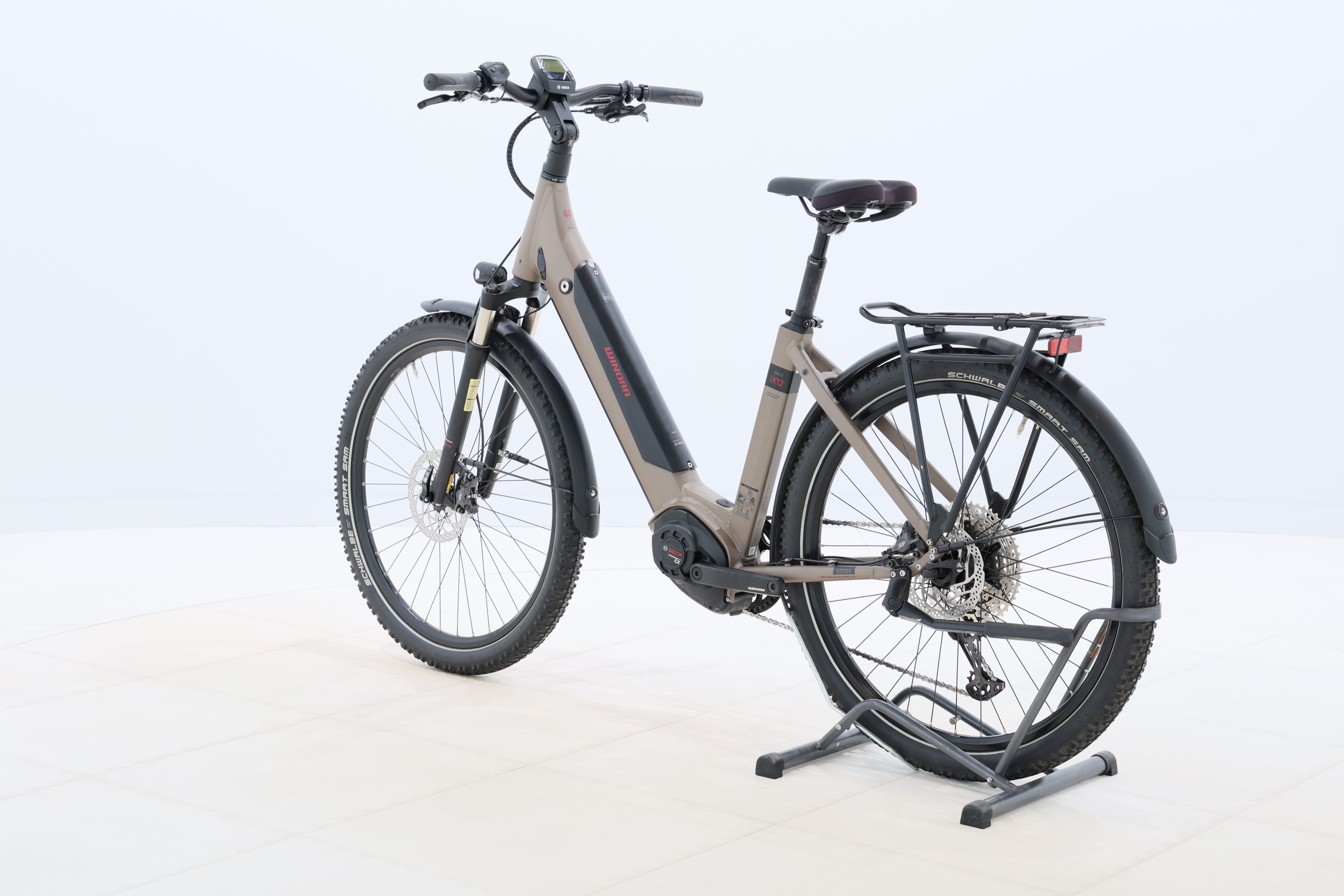 3e881ec8-d472-4f65-922b-324f53766e80