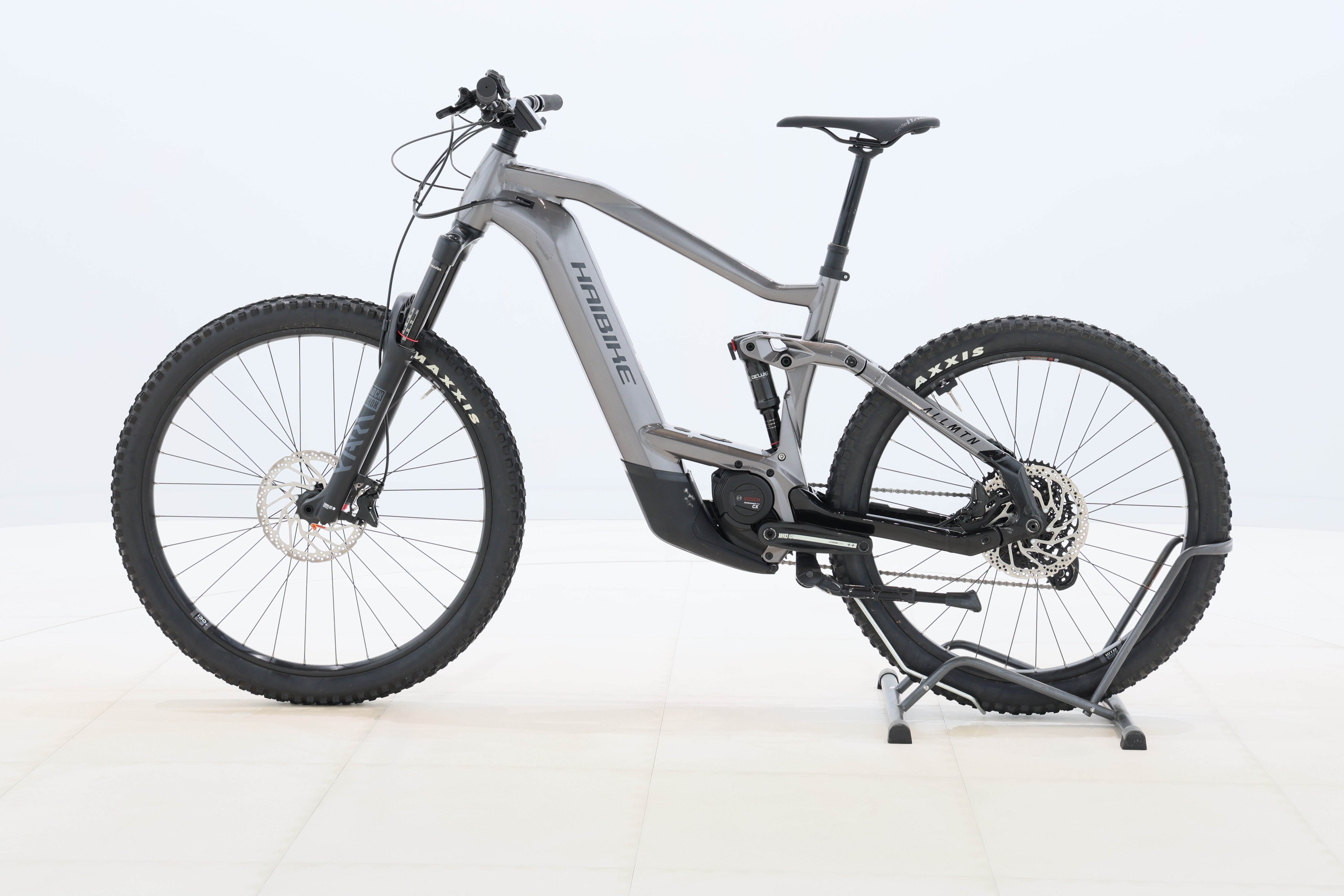 8b2335b7-68ce-40e9-8a70-a49776e3bf4c