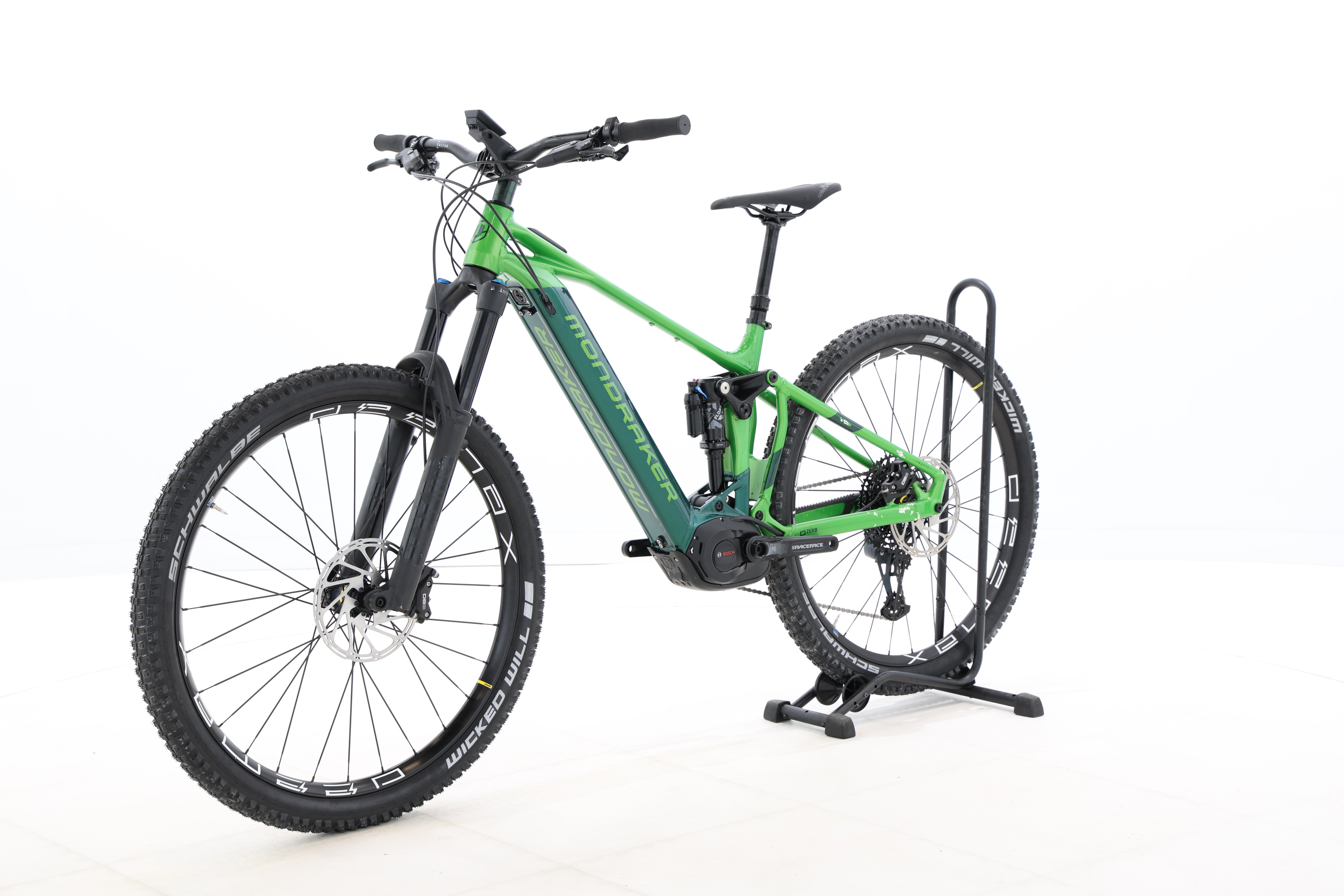 c7b0b59e-87f8-4b6a-9d02-e508e0538b9a