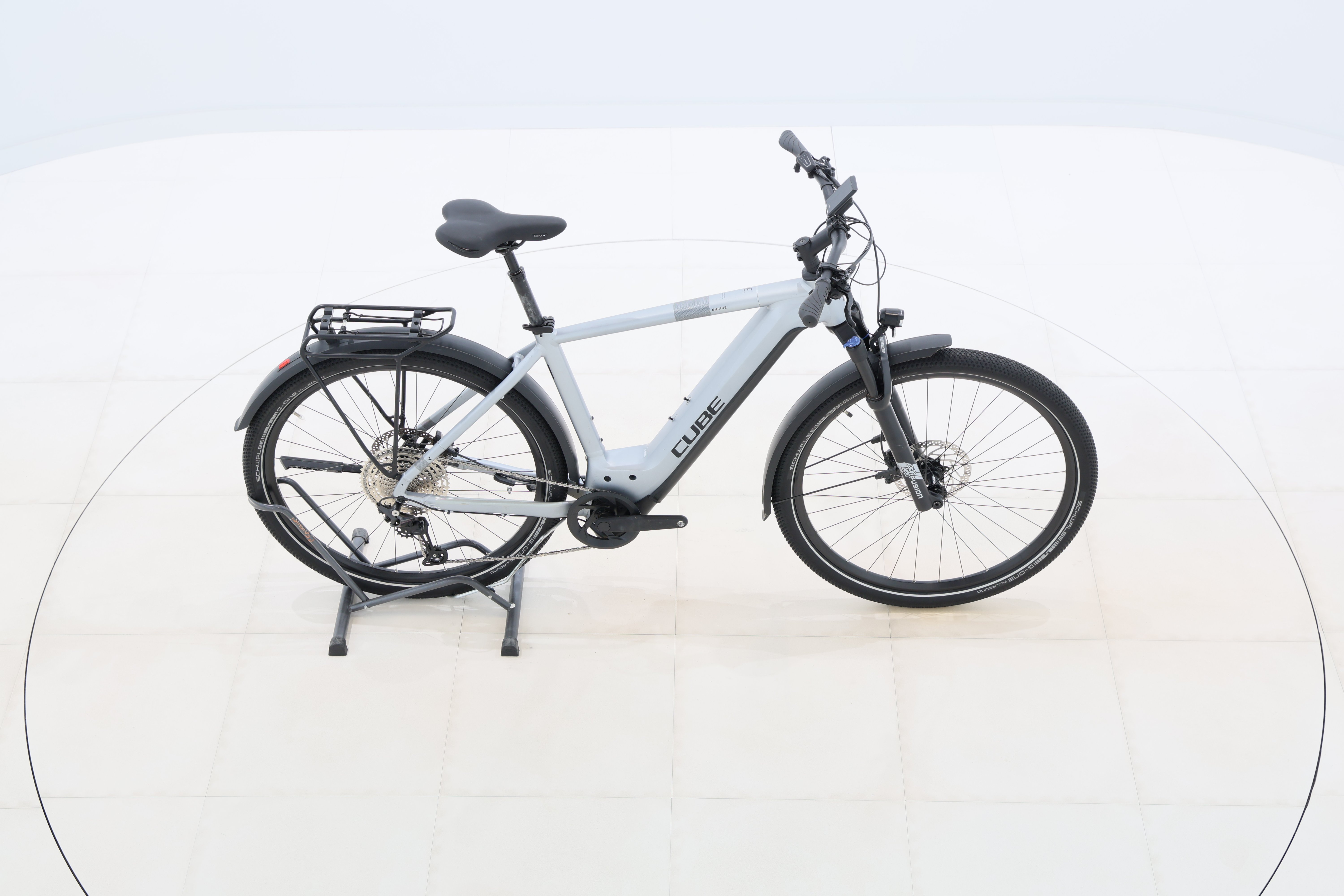 aadcc6a8-c7d6-4321-bed5-000f1670bf7d