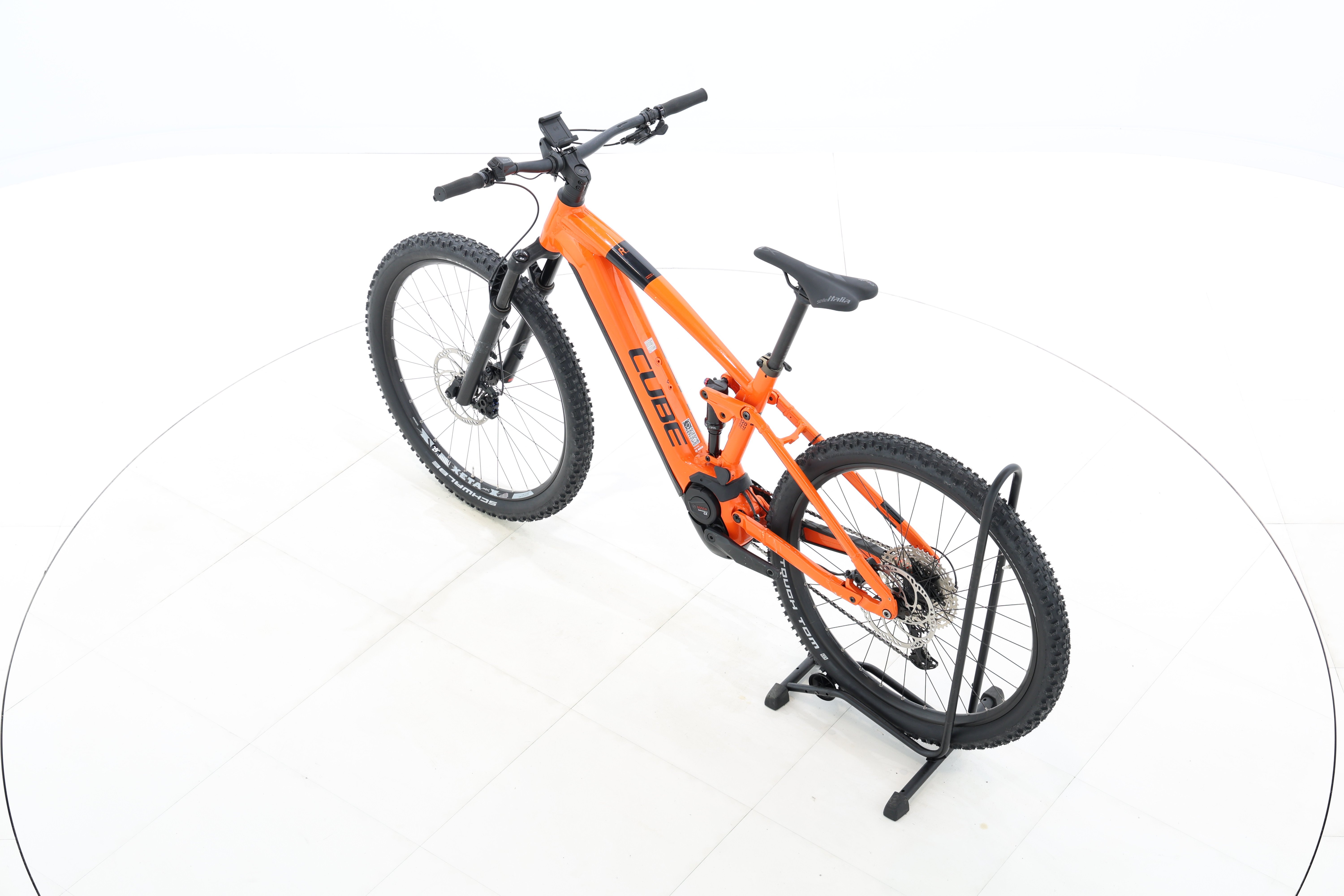 e1c7d06d-dbe0-4e20-8b43-40ba0775214c