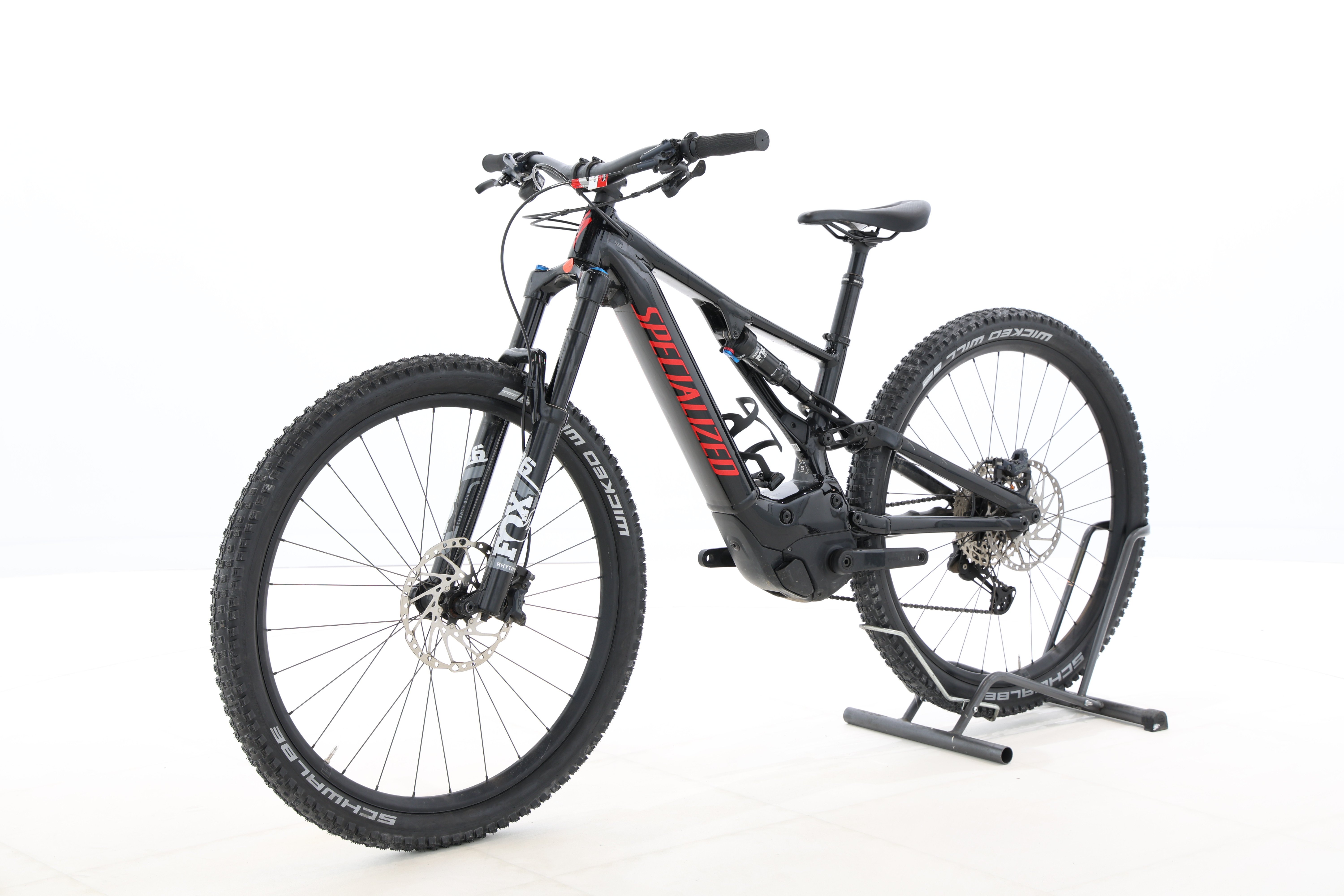 a960c26f-bf4d-429f-8289-6677d208f94e