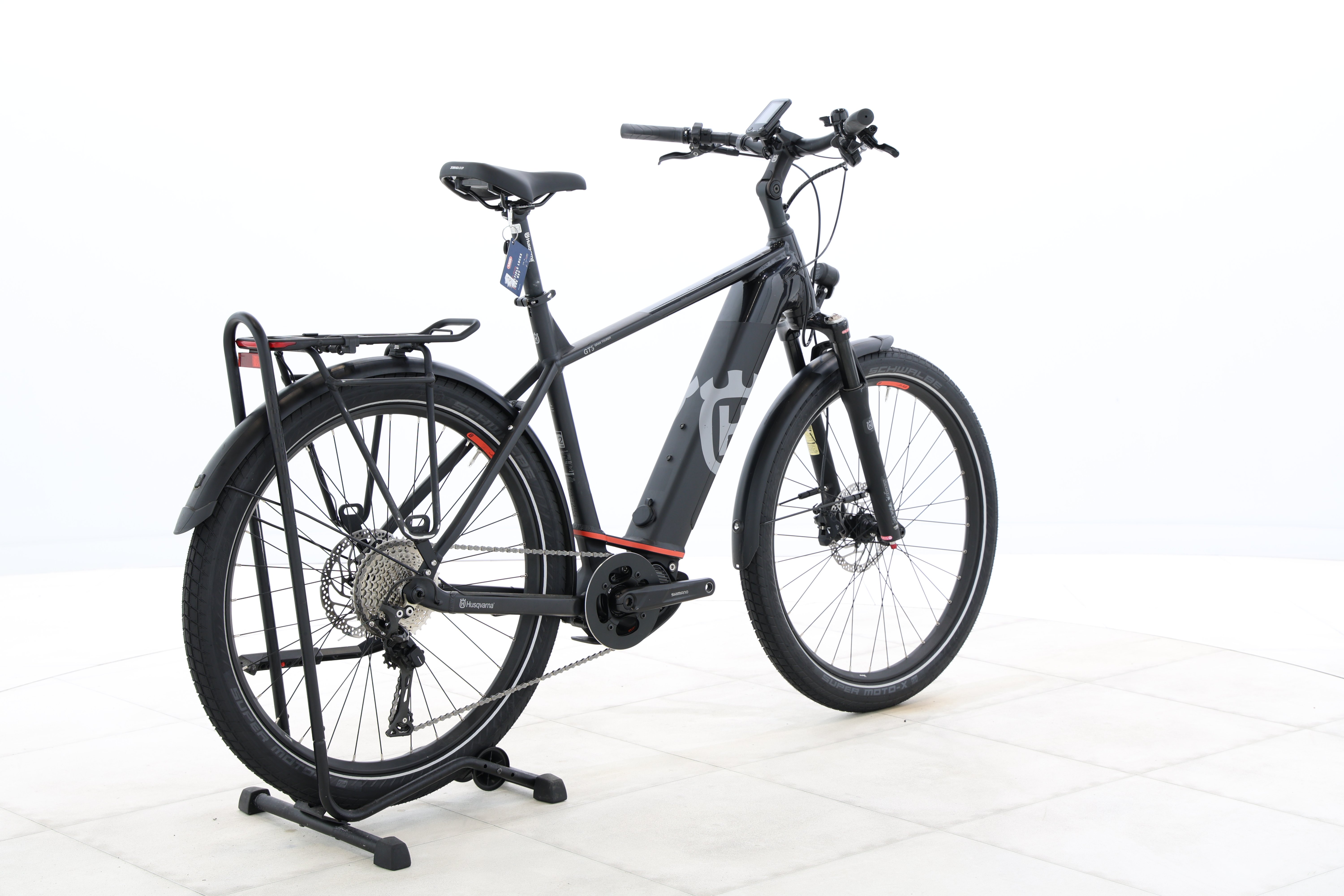 4a5d382b-4086-4fcb-8cc7-b7a348e002eb