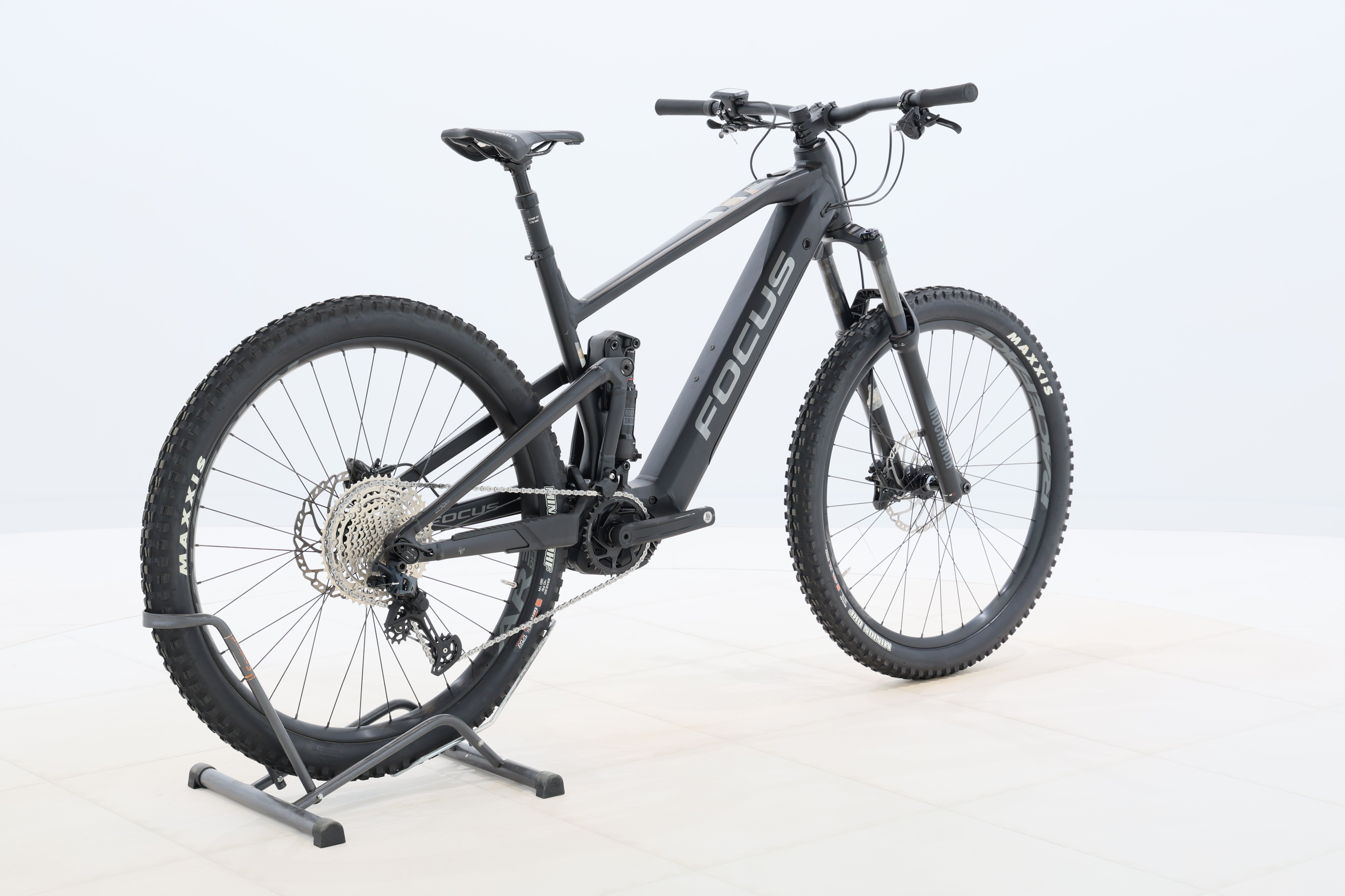 74aabd53-0bf5-43c1-8e7d-38138a1a8123