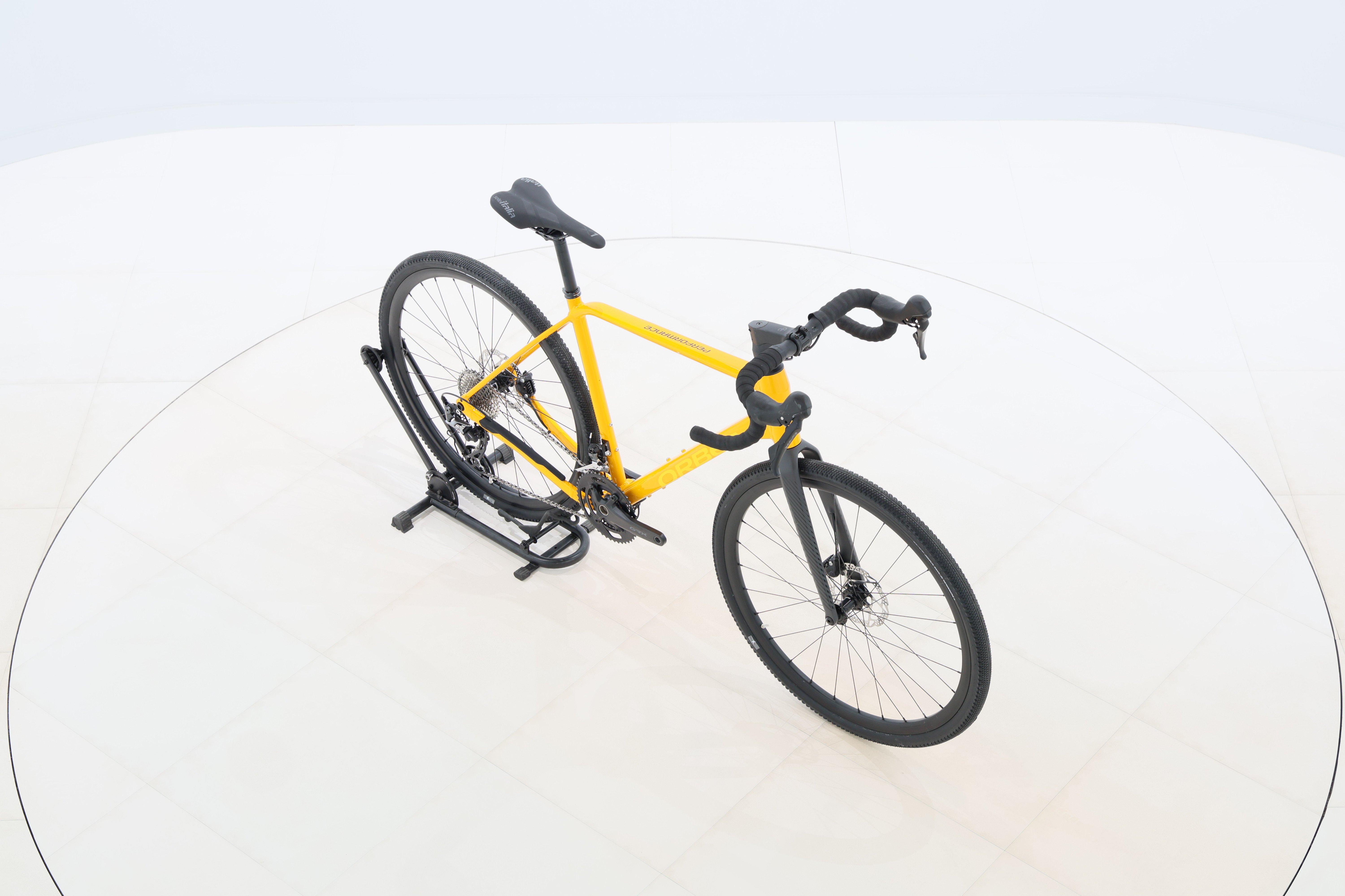 5dfec868-64f7-4a1c-82ff-11a7d86cc8c2