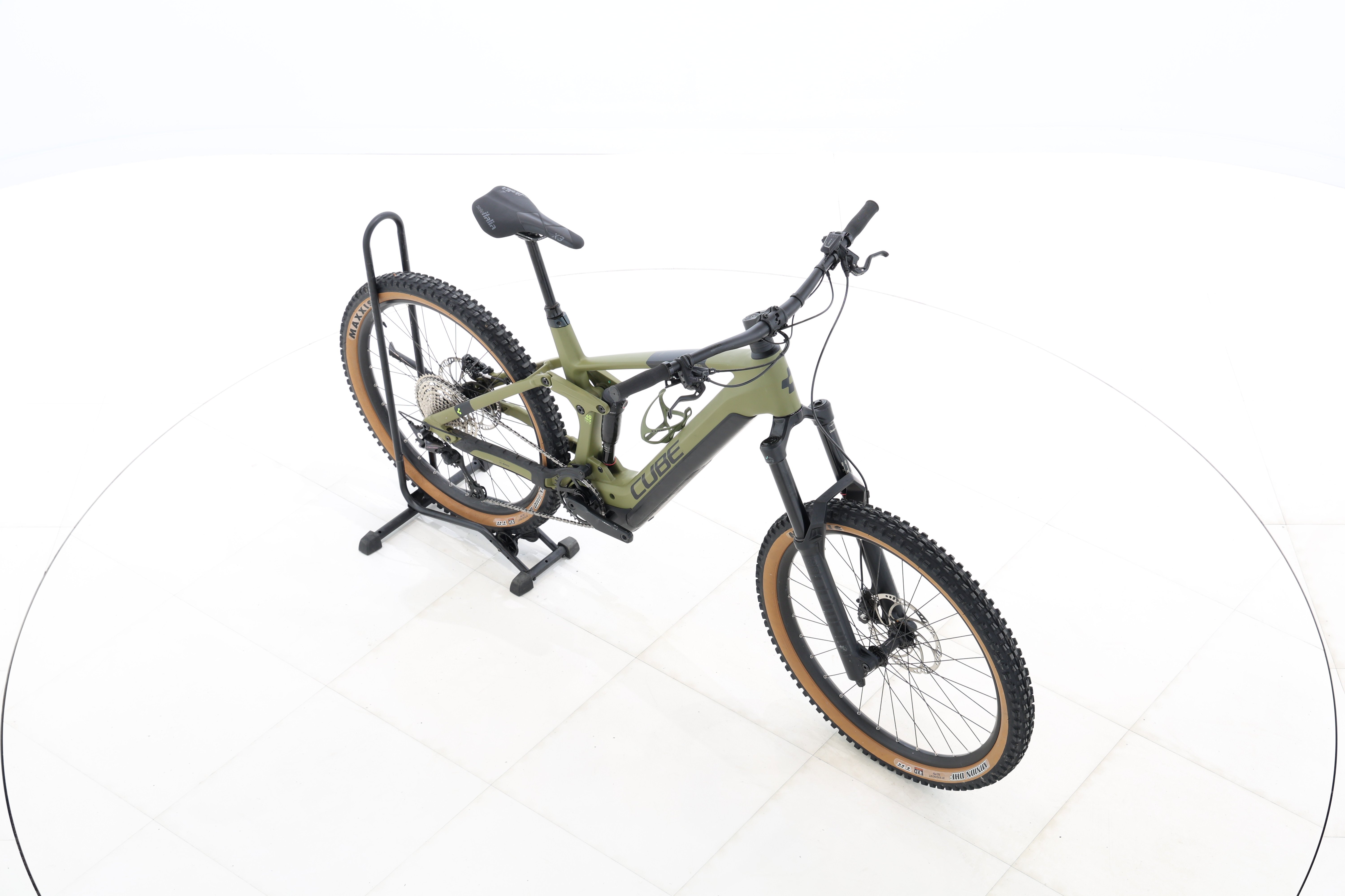 ff63c286-c2b3-4fdb-9c22-38f917d31085