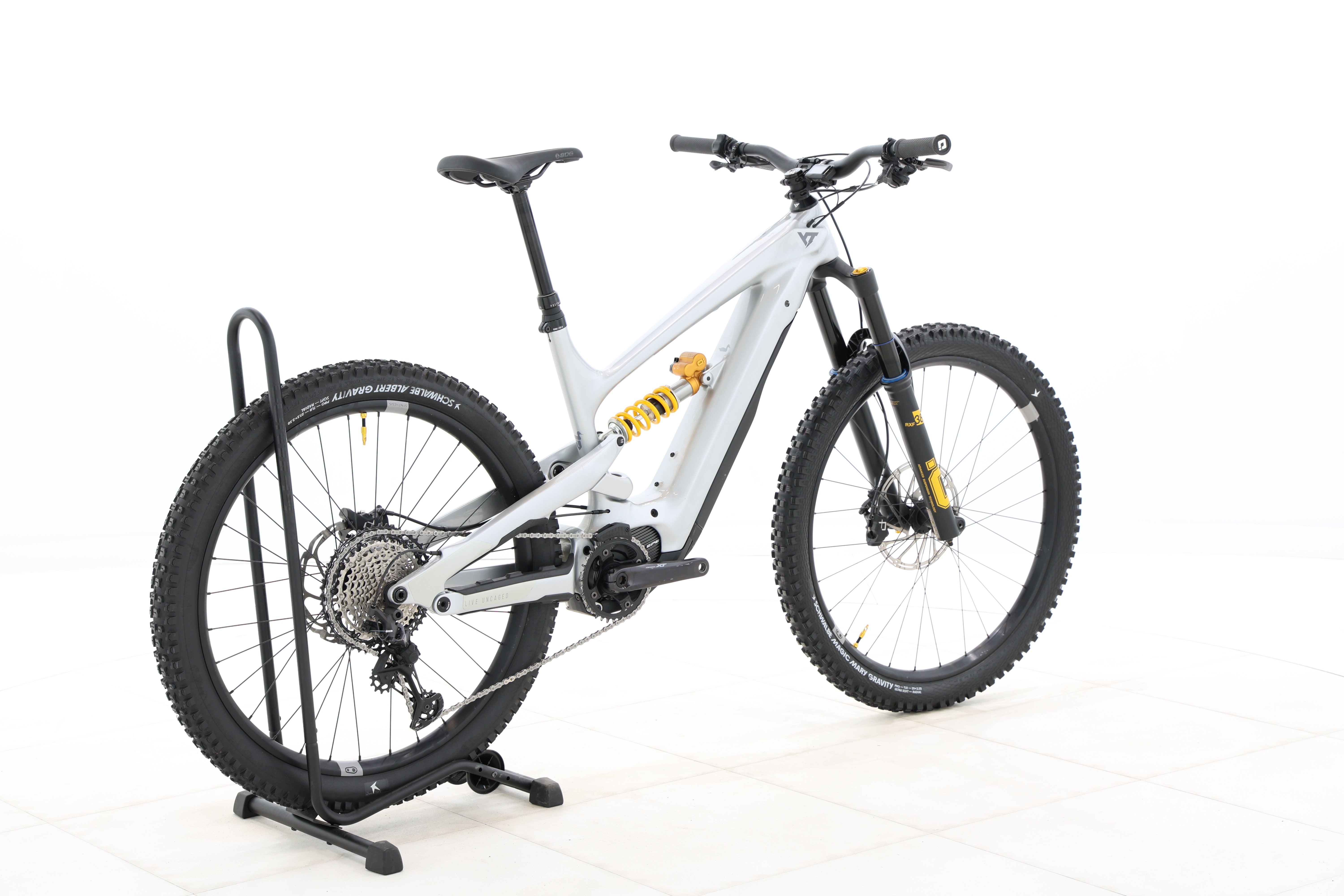 63db8ed0-d08c-4f96-a3cb-8d8db9bdb505