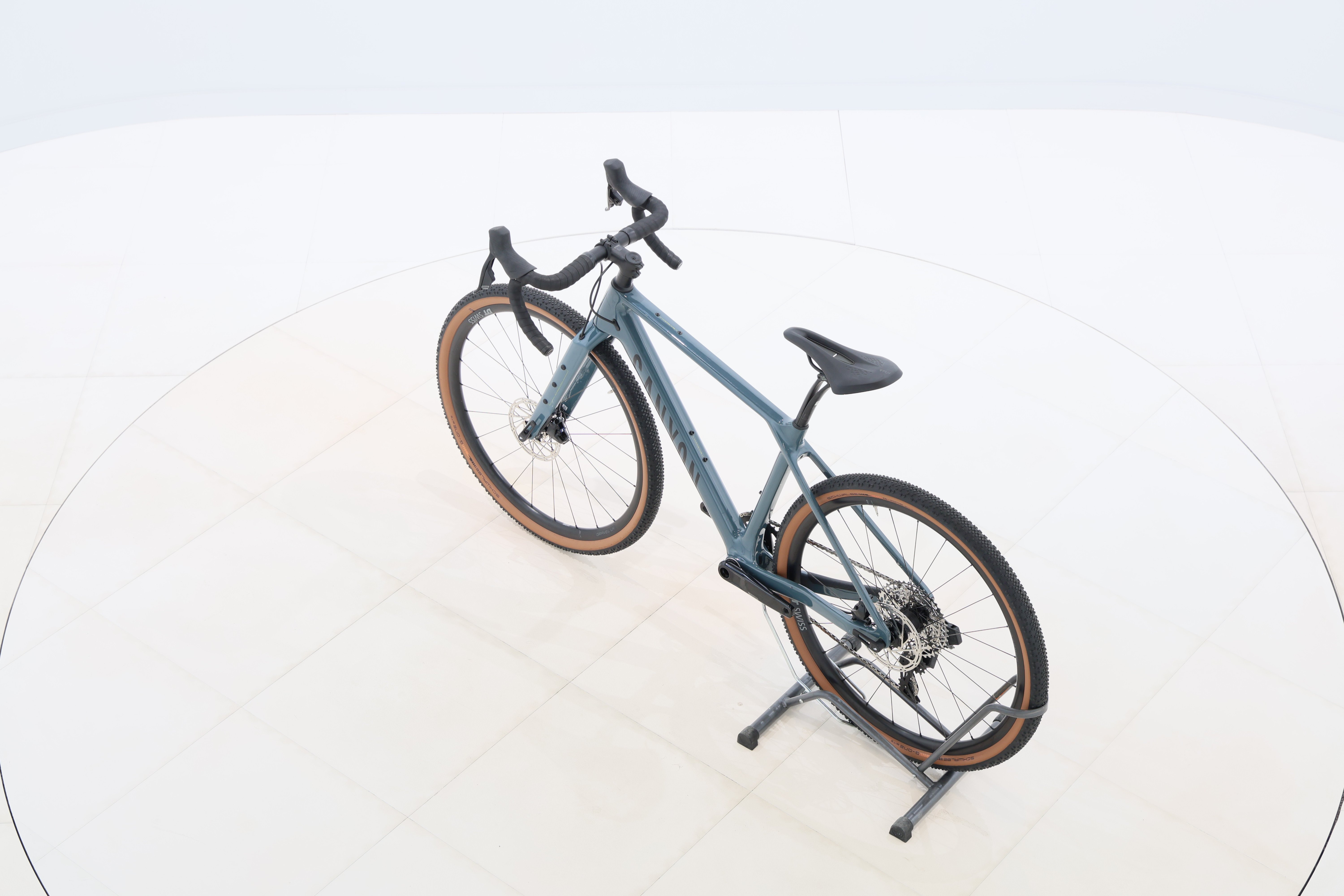 e9922db4-067d-4a43-82d3-40515f7d3525