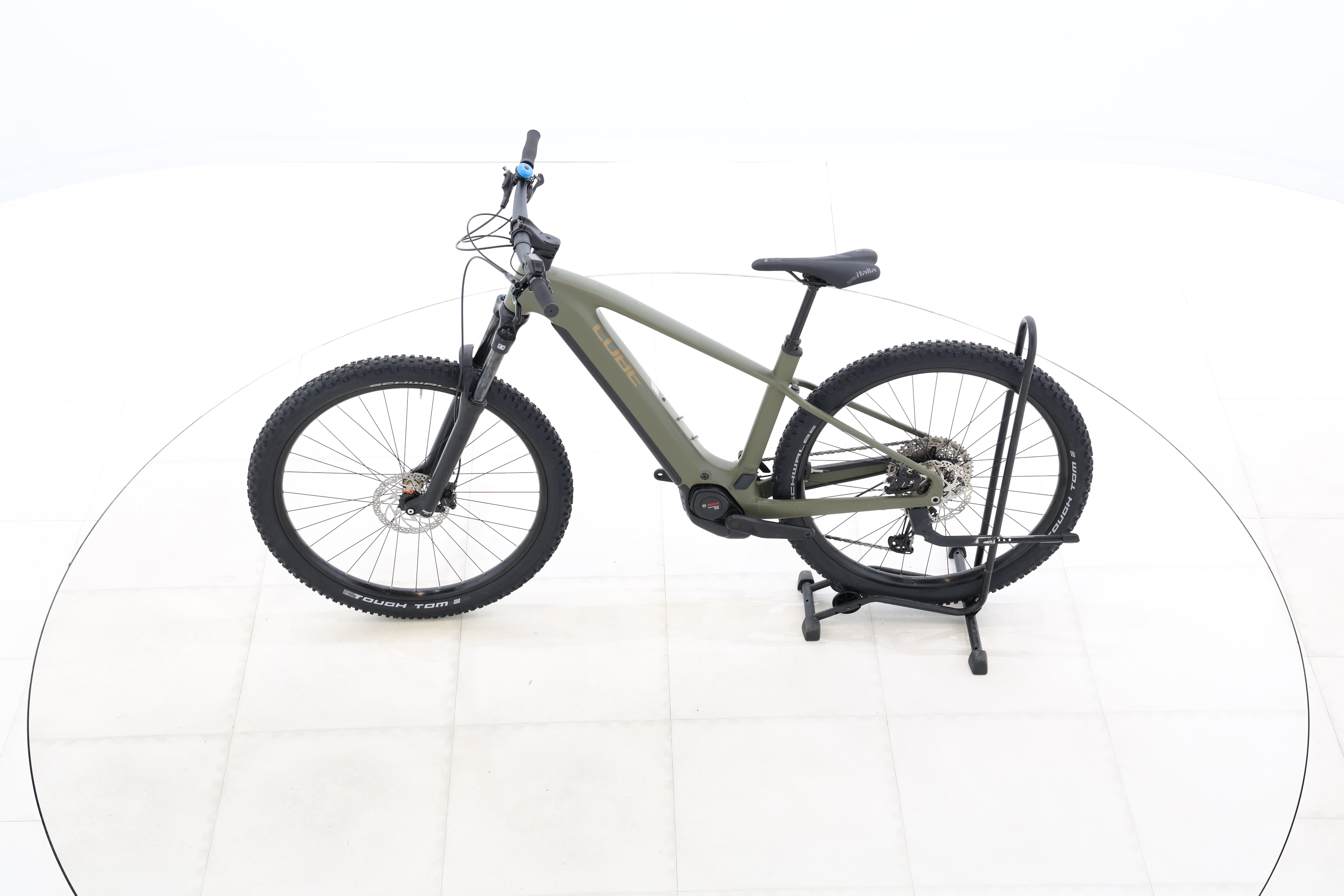 d9526389-8f4b-4de2-b353-b3f85c8269e9