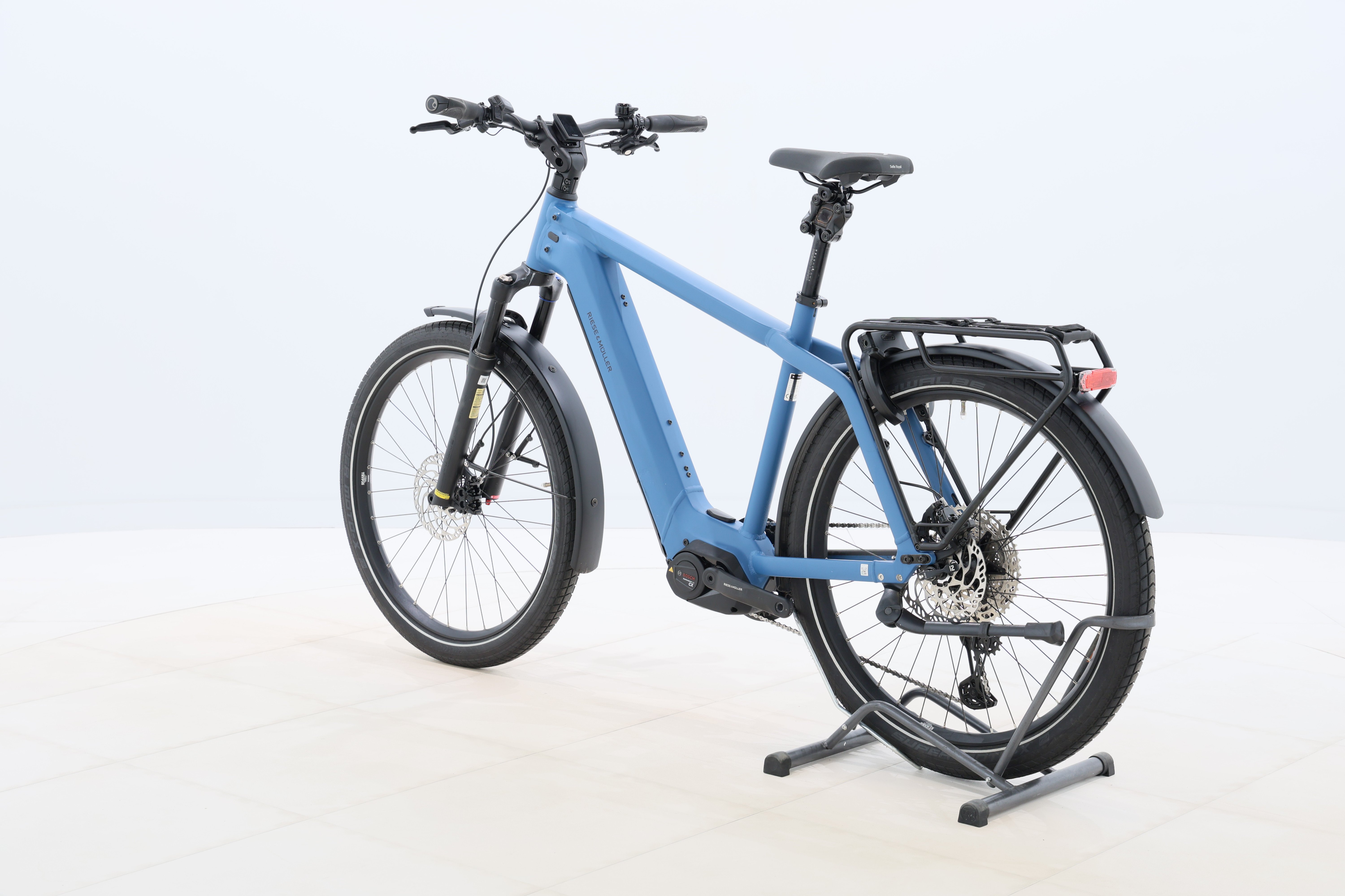 bdf270c4-25d3-421f-a6c2-ed1656078ed0