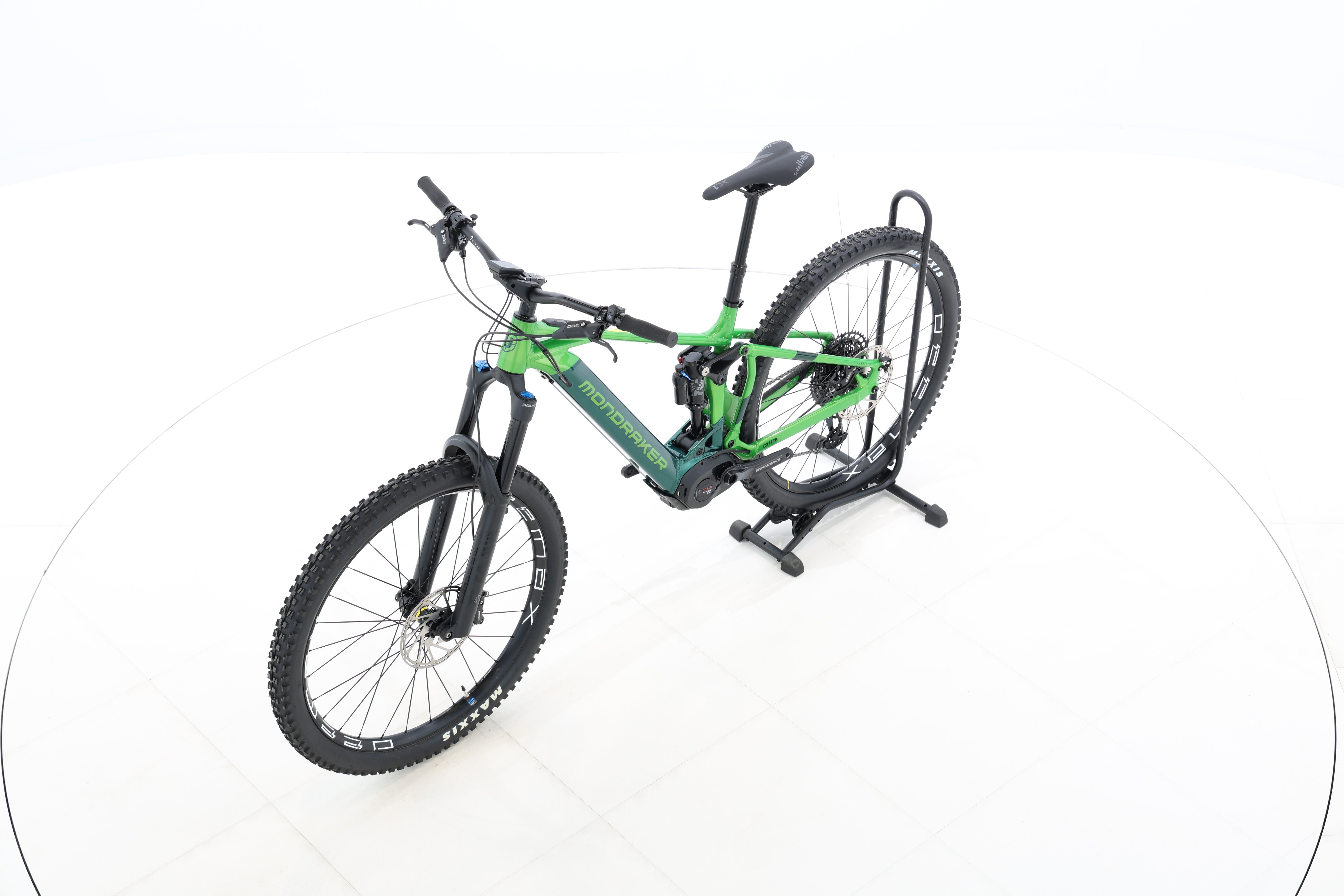 bb97d42e-11c2-43e1-9f38-fbc65b6fd1e0