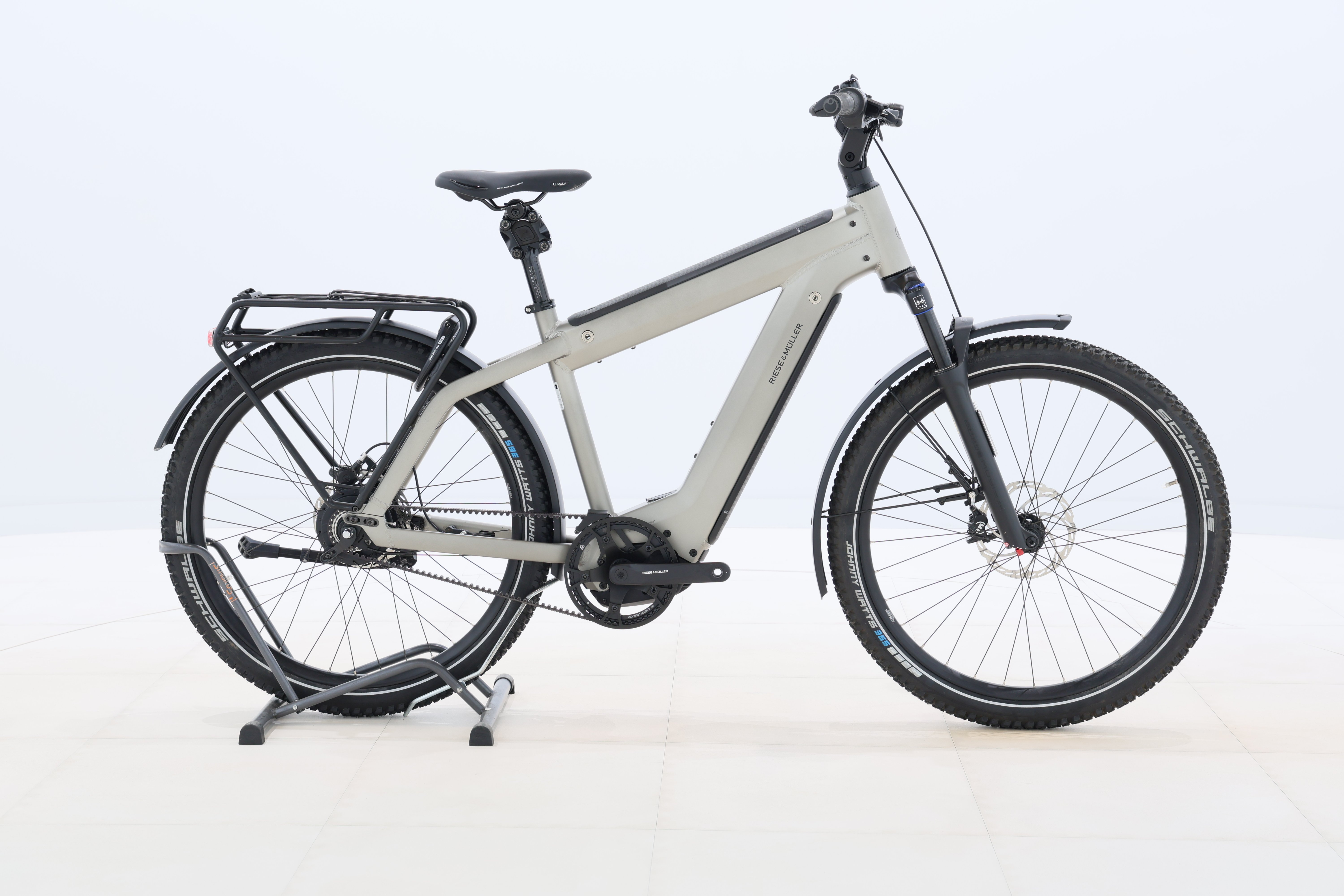 3ff05a74-e5fc-41e1-83ac-e14e66d49c6f