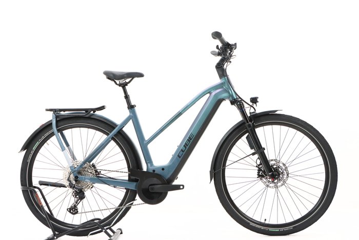 Cube KATHMANDU HYBRID PRO 750 2024